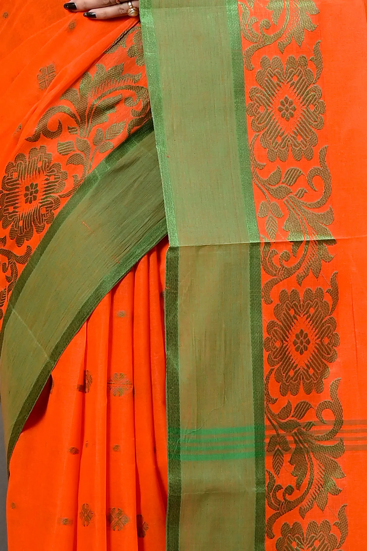 DipDiya Pure Cotton Orange Heruka Masterfully Woven Tant Sarees