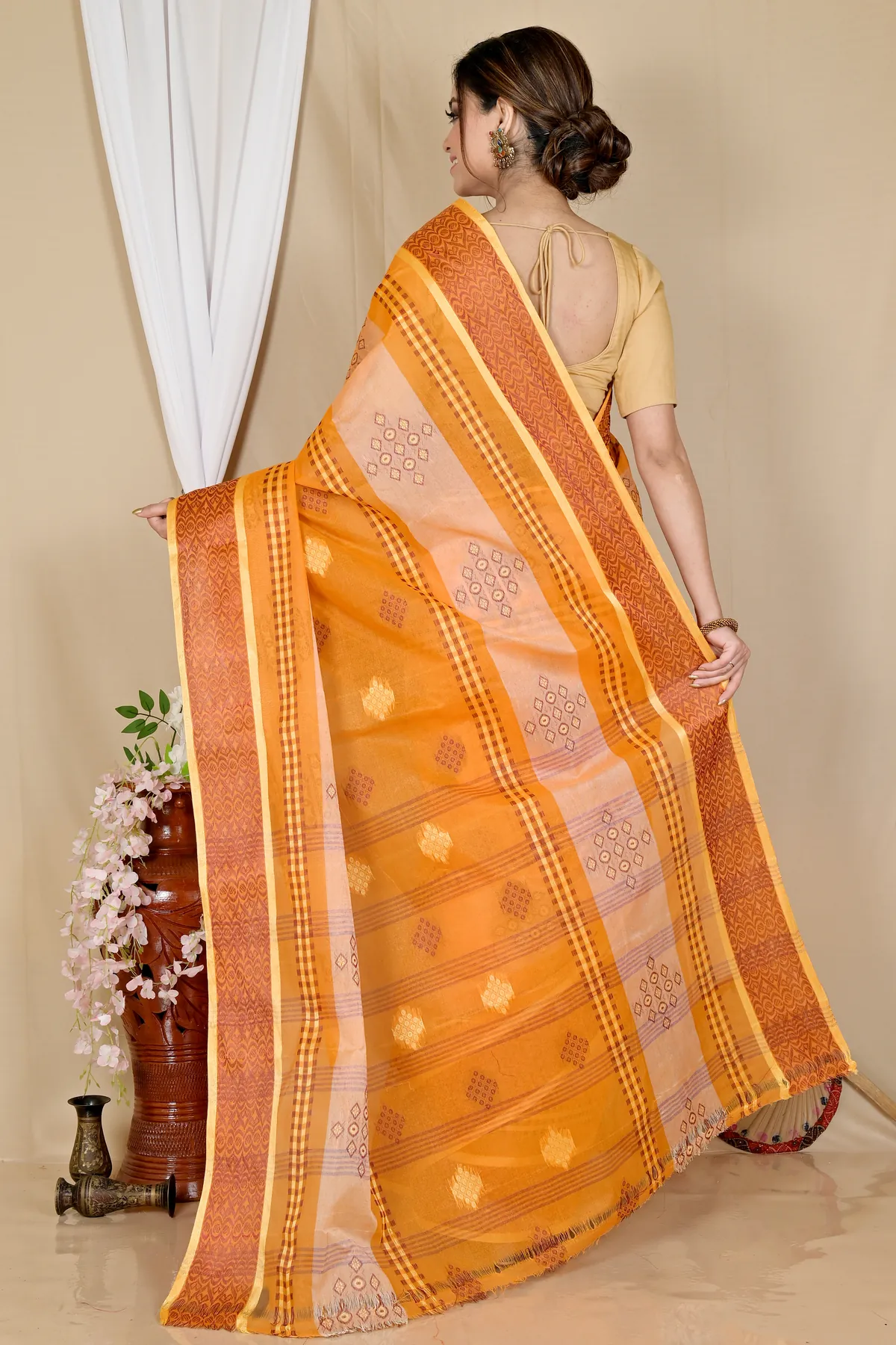 DipDiya Pure Cotton Orange Krita Woven by Hand Tant Sarees