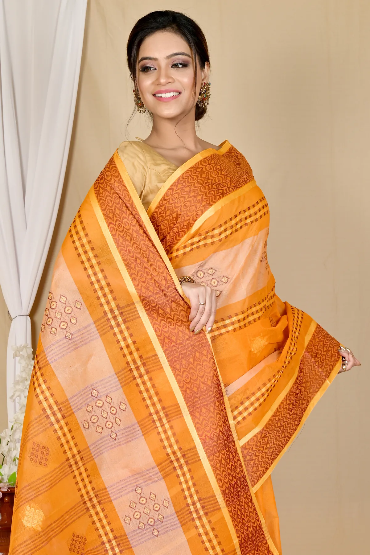 DipDiya Pure Cotton Orange Krita Woven by Hand Tant Sarees