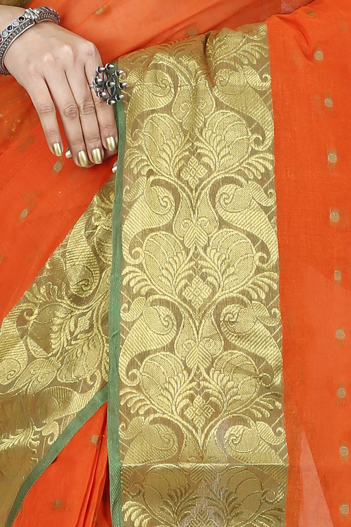 DipDiya Pure Cotton Orange Saloni Classic Grace Tant Sarees
