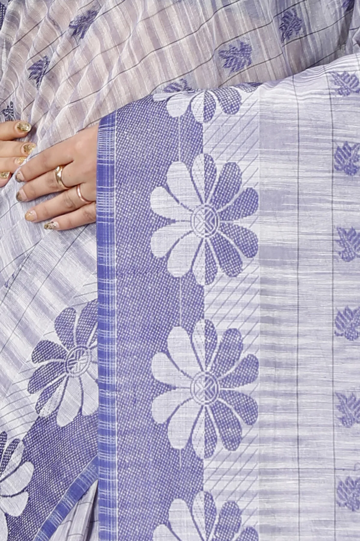 DipDiya Pure Cotton Parpel Blue KotkiTat Crafted with Soul Tant Sarees