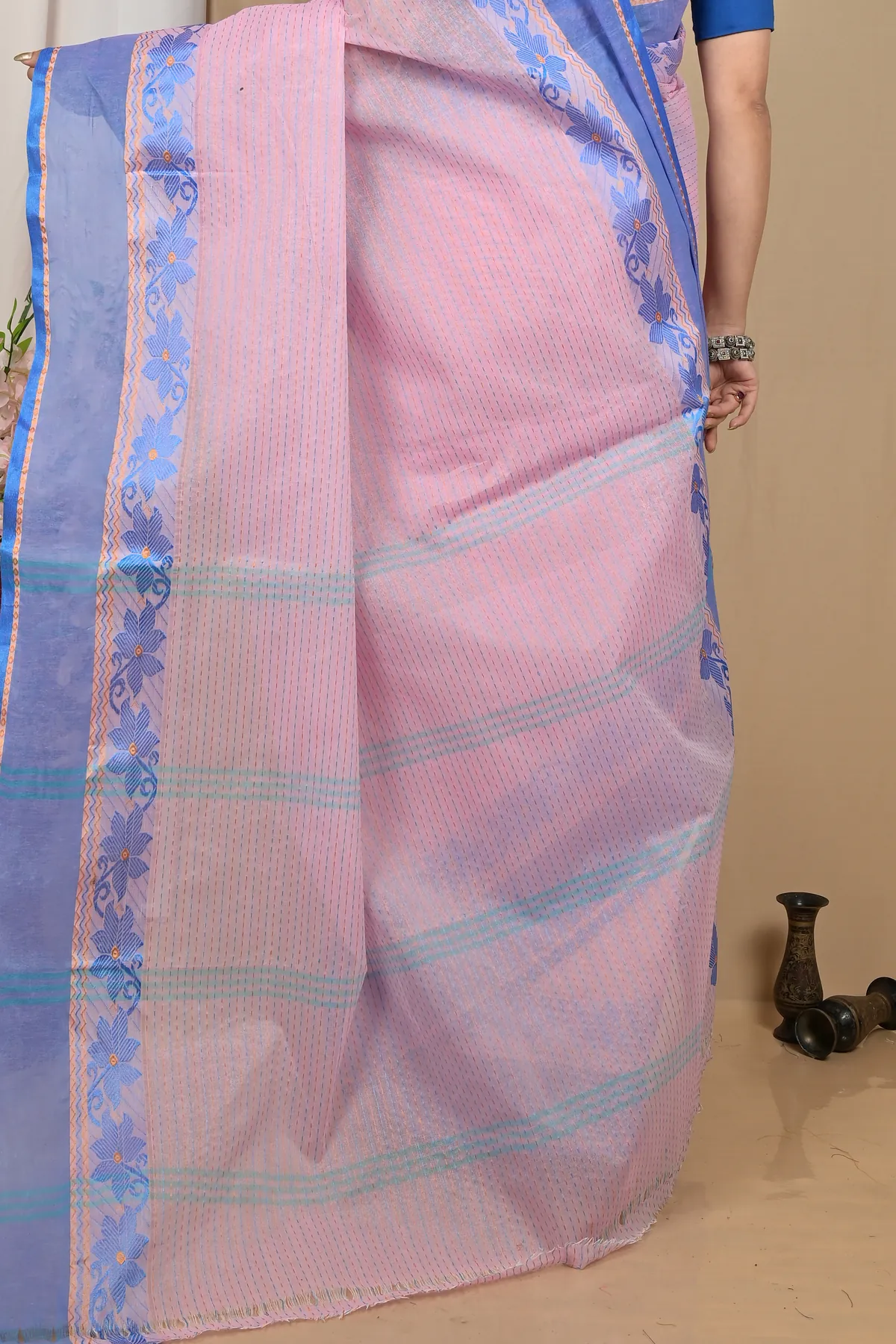 DipDiya Pure Cotton Pastel Pink Achpan Loom to Love Tant Sarees