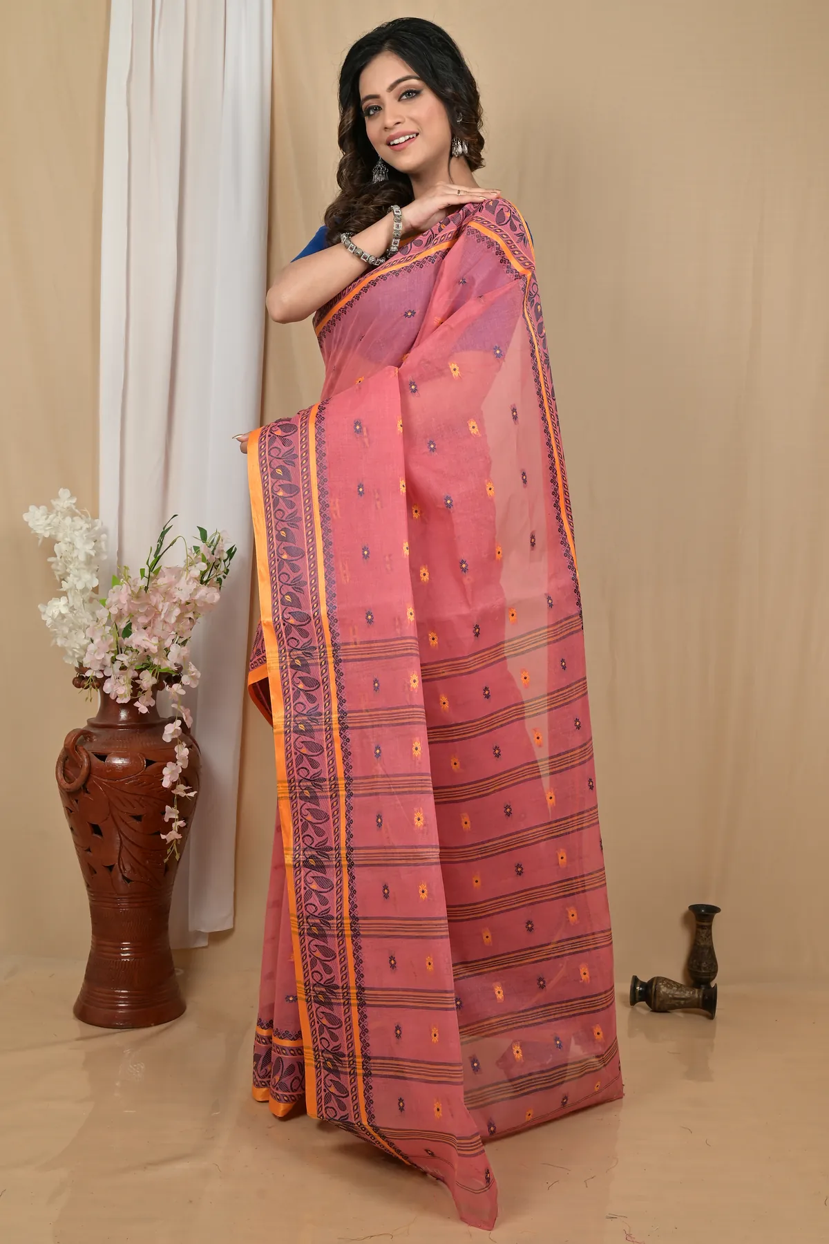 DipDiya Pure Cotton Peach Achlin Classic Grace Tant Sarees