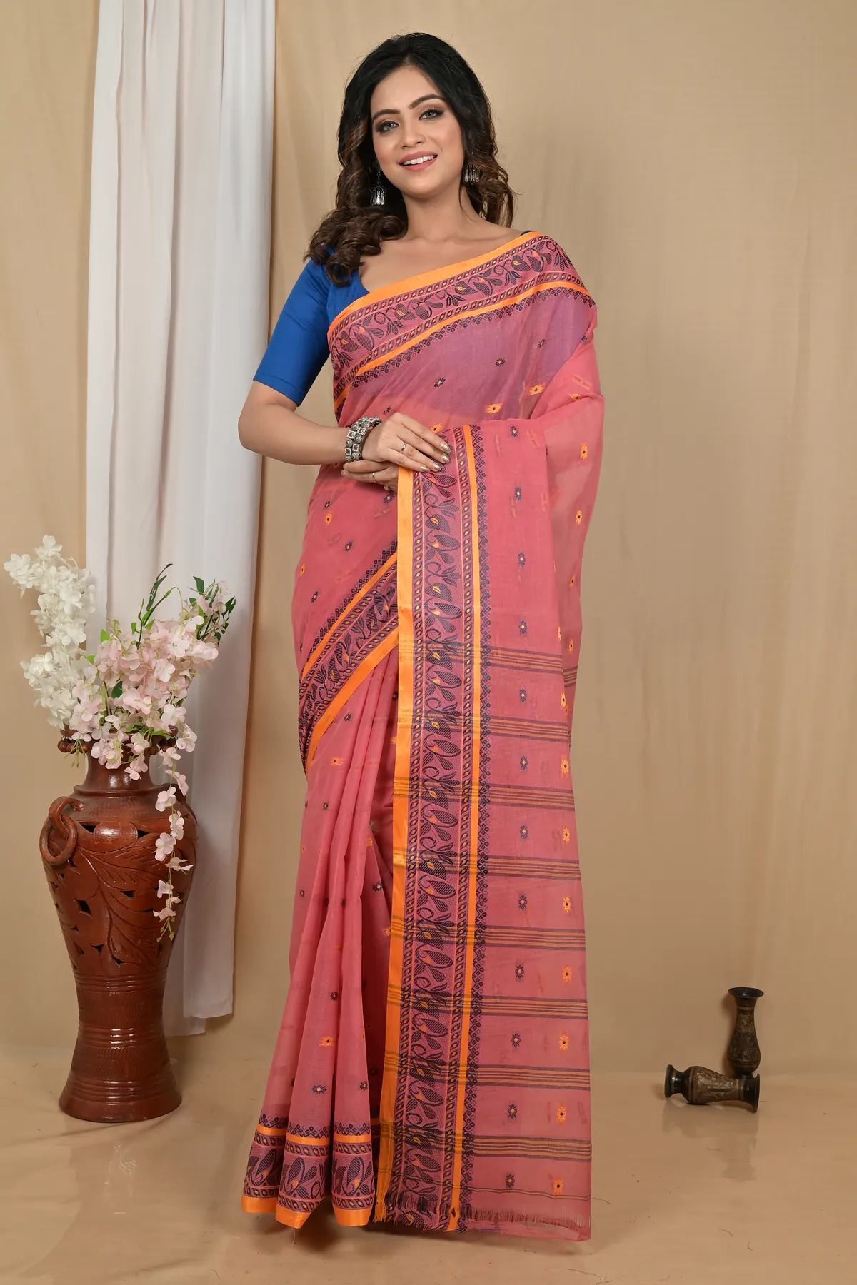 DipDiya Pure Cotton Peach Achlin Classic Grace Tant Sarees