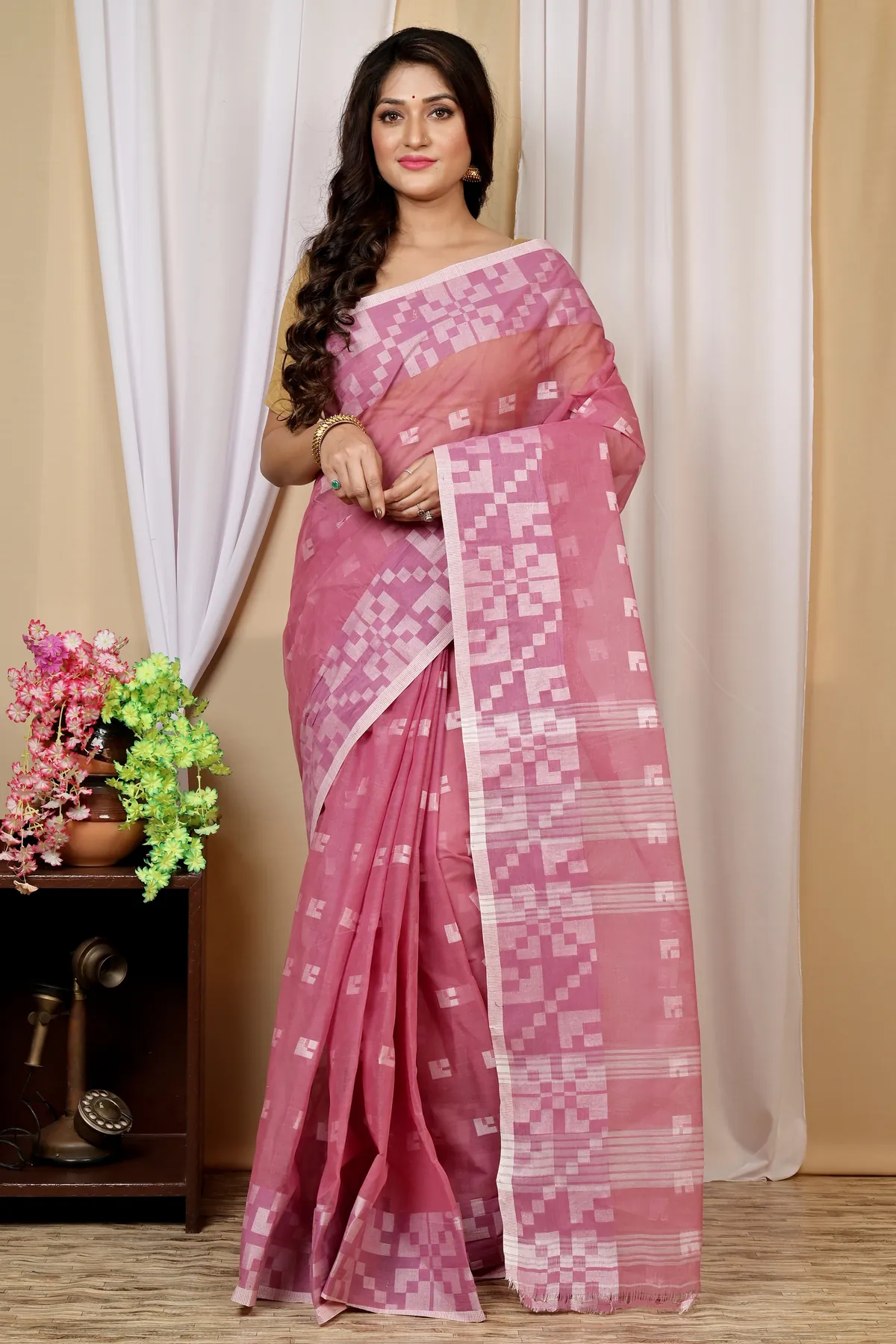 DipDiya Pure Cotton Peach Aptuk Tradition in Every Thread Tant Sarees