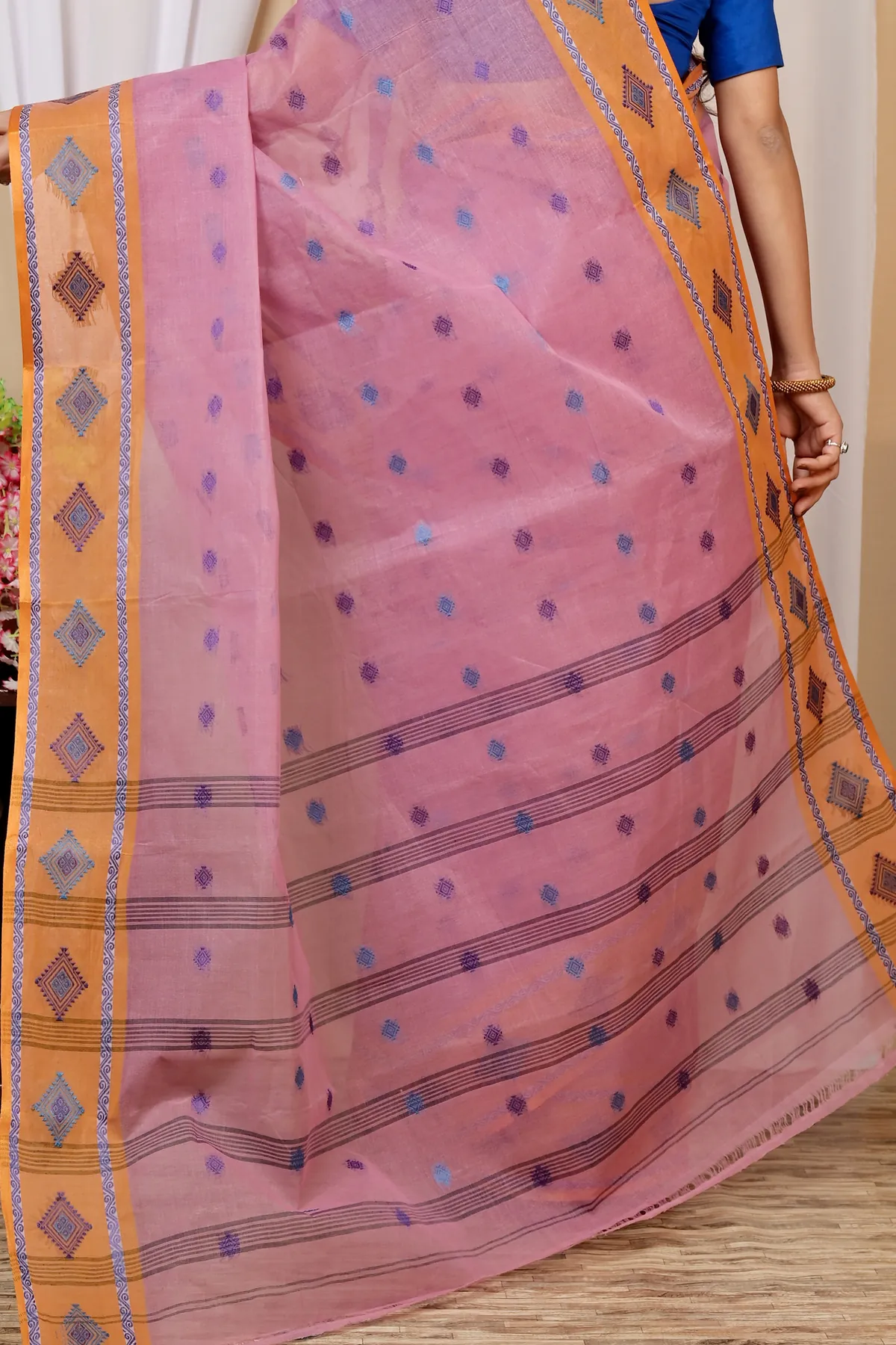 DipDiya Pure Cotton Peach Apula Stories of Bengal Tant Sarees
