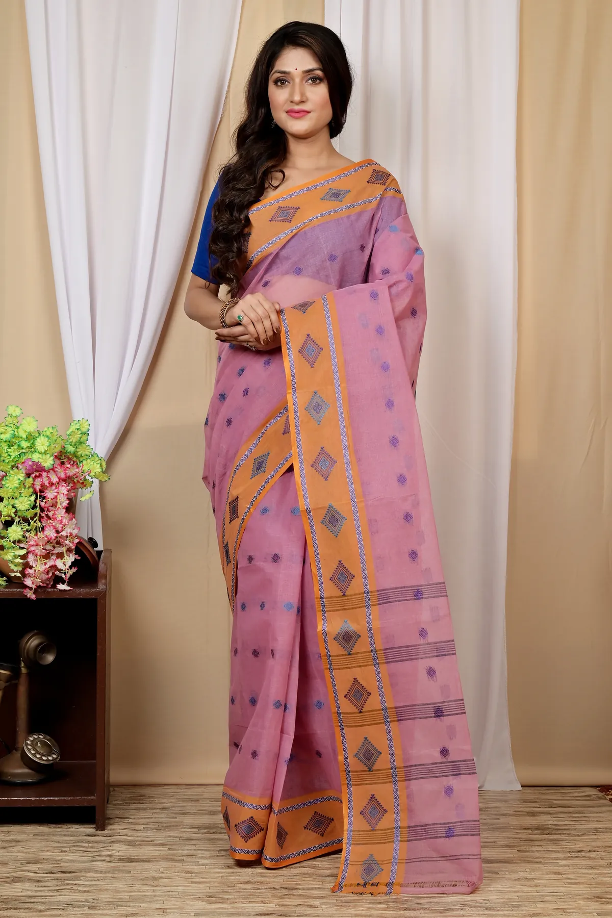 DipDiya Pure Cotton Peach Apula Stories of Bengal Tant Sarees
