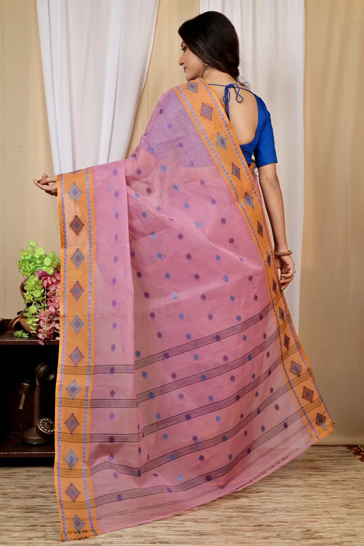 DipDiya Pure Cotton Peach Apula Stories of Bengal Tant Sarees