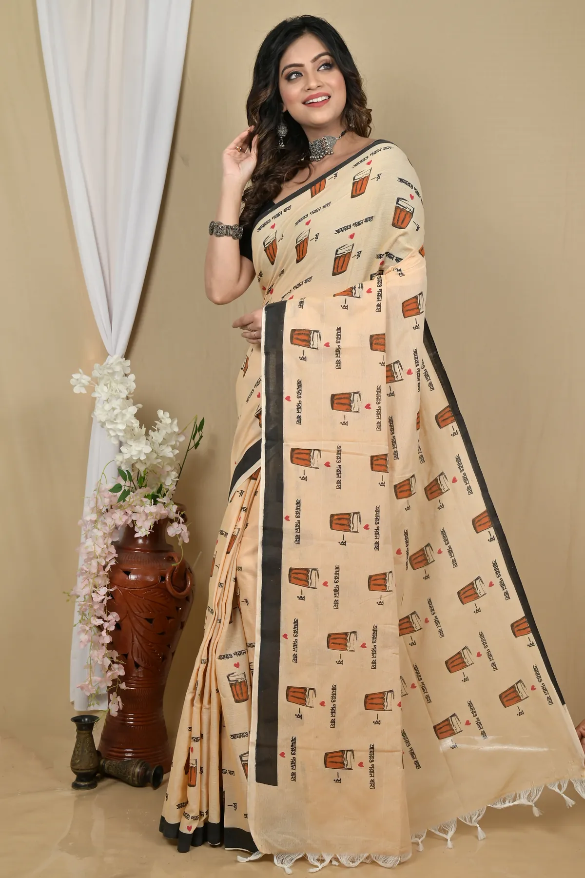 DipDiya Pure Cotton Peach Pinal Grace of Bengal Printed Handloom Sarees