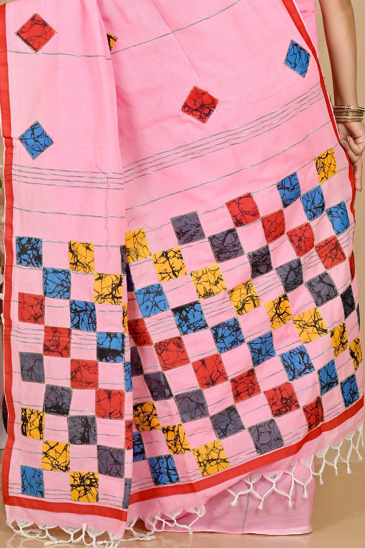 DipDiya Pure Cotton Pink Aplika Tanu Effortless Tradition Applique Sarees