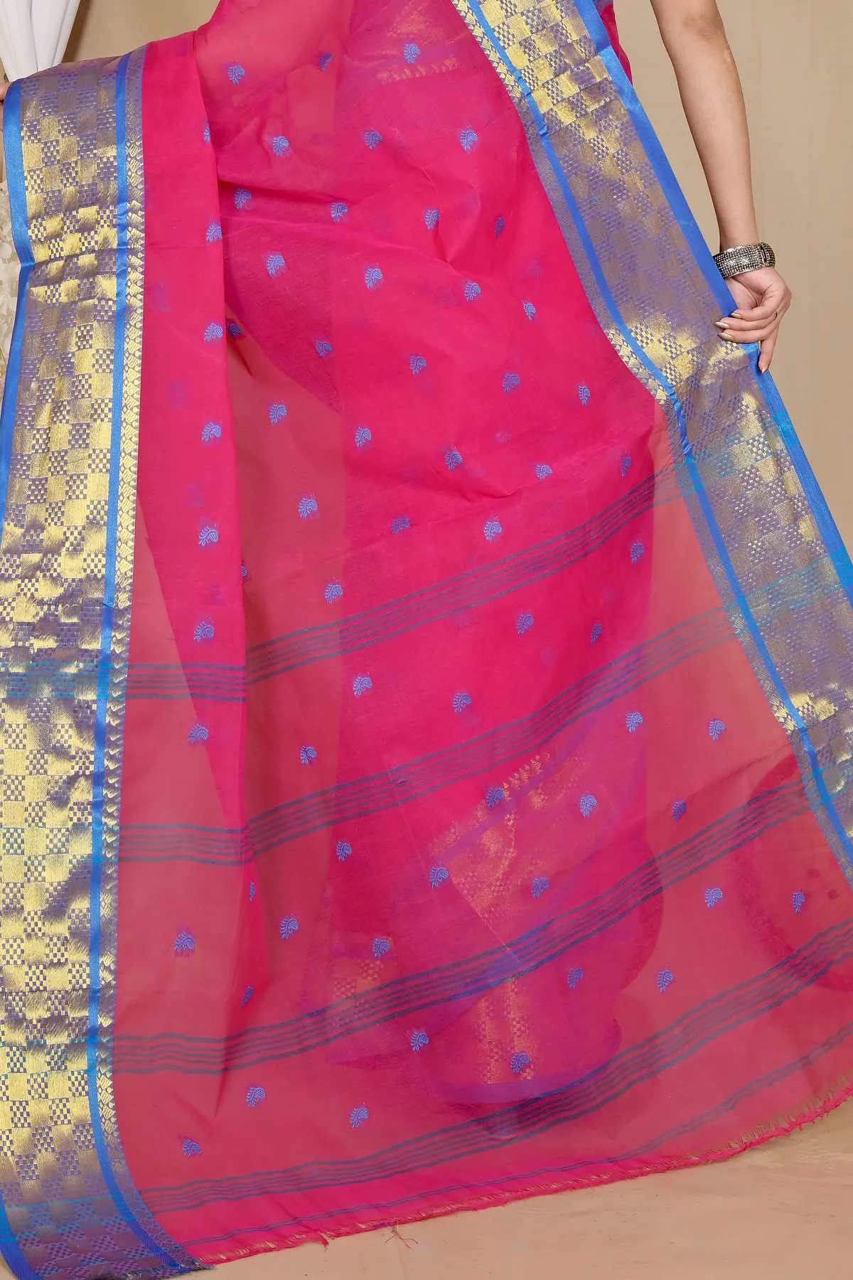 DipDiya Pure Cotton Pink Atula Artisan Woven Tant Sarees
