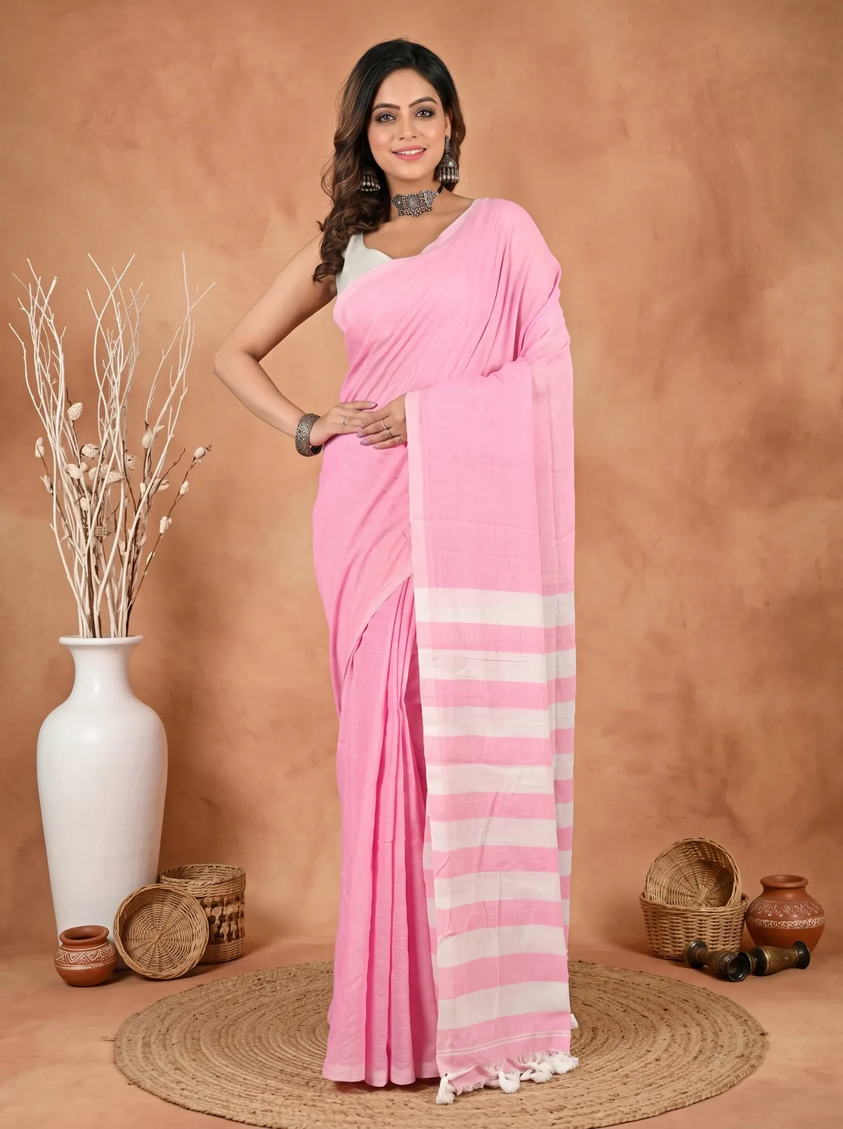 DipDiya Pure Cotton Pink Bisti Traditional Elegance Handloom Sarees