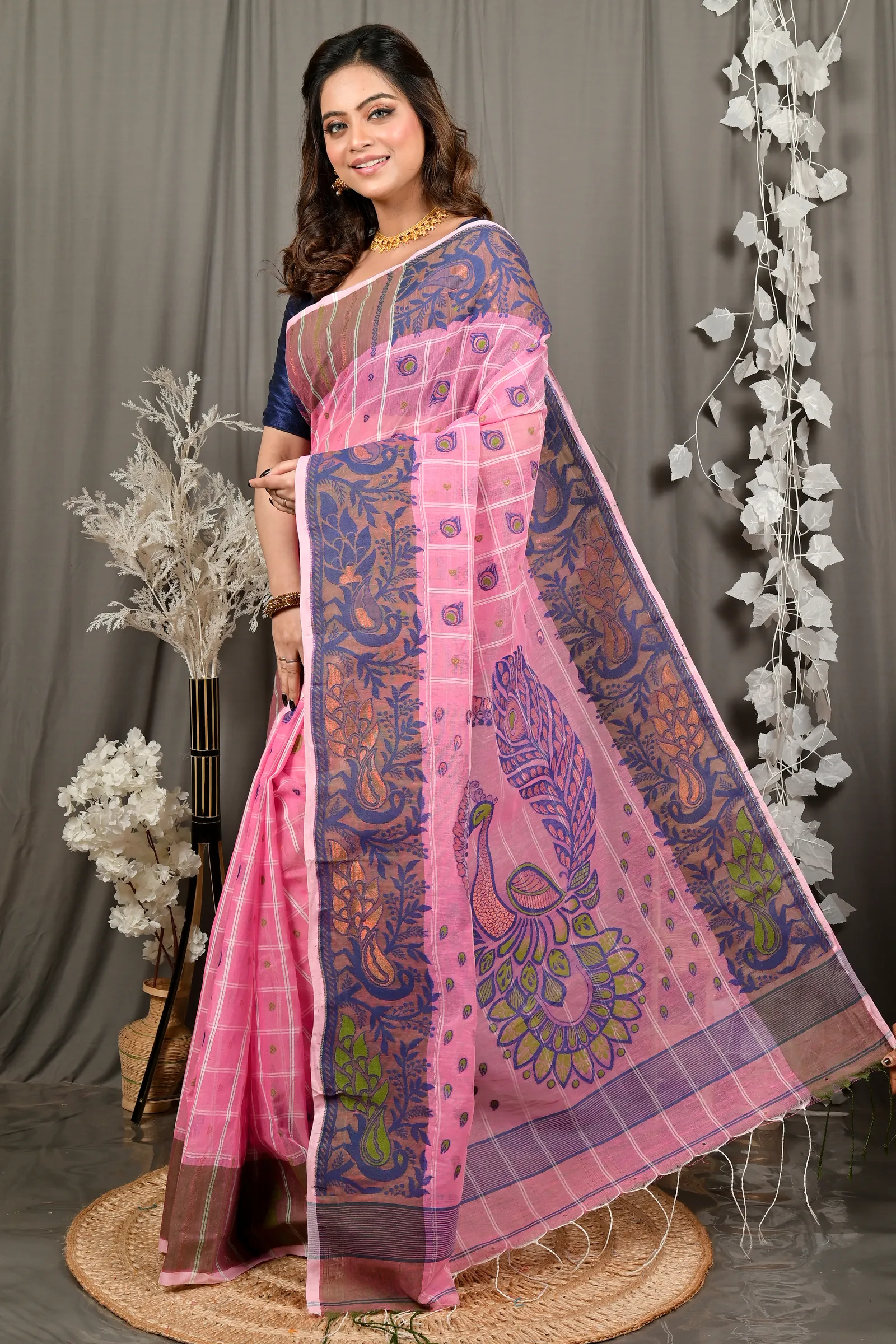 DipDiya Pure Cotton Pink Dhrubi Woven by Hand Jamdani Sarees