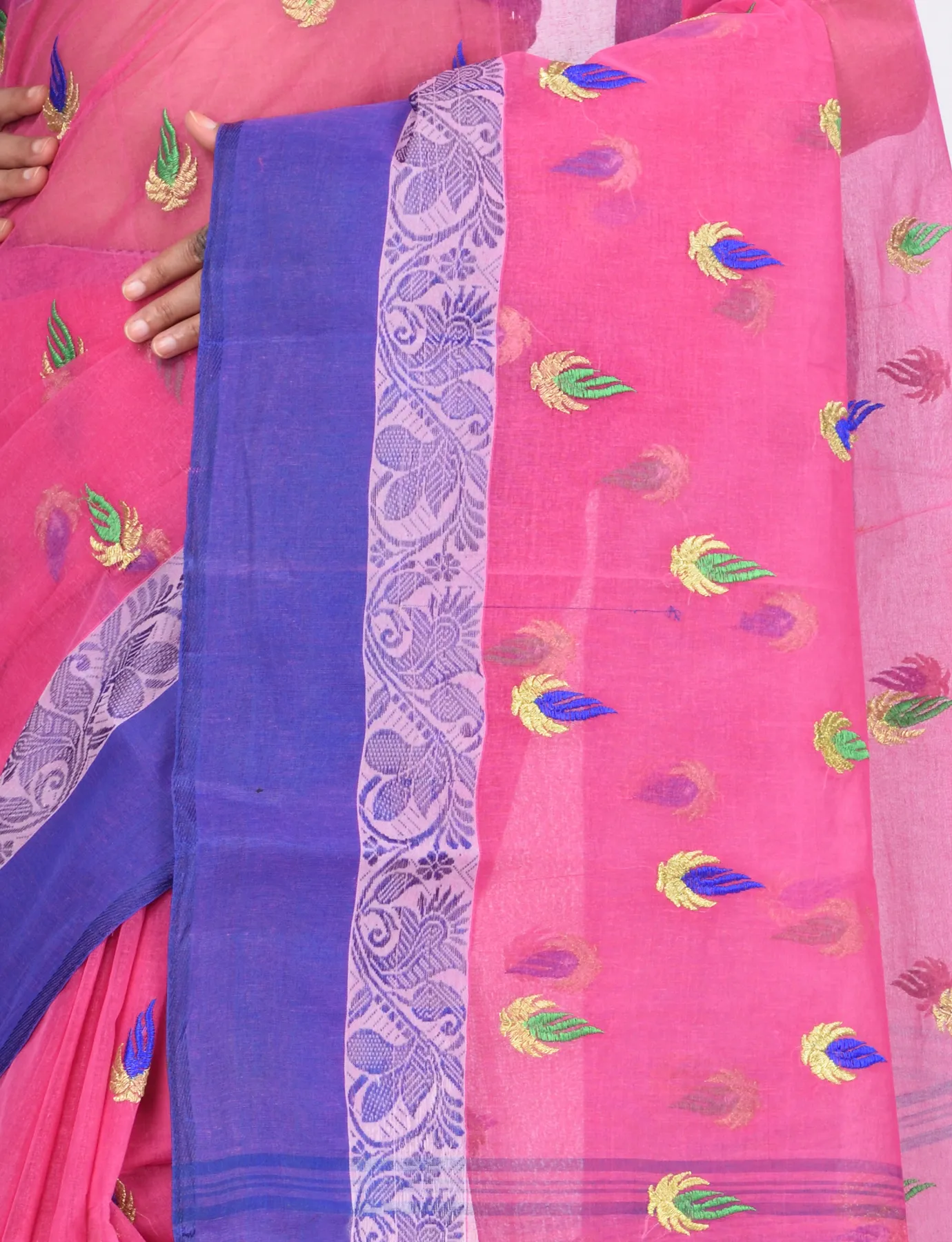 DipDiya Pure Cotton Pink Dip Embro Regal Bengali Embroidery Tant Sarees