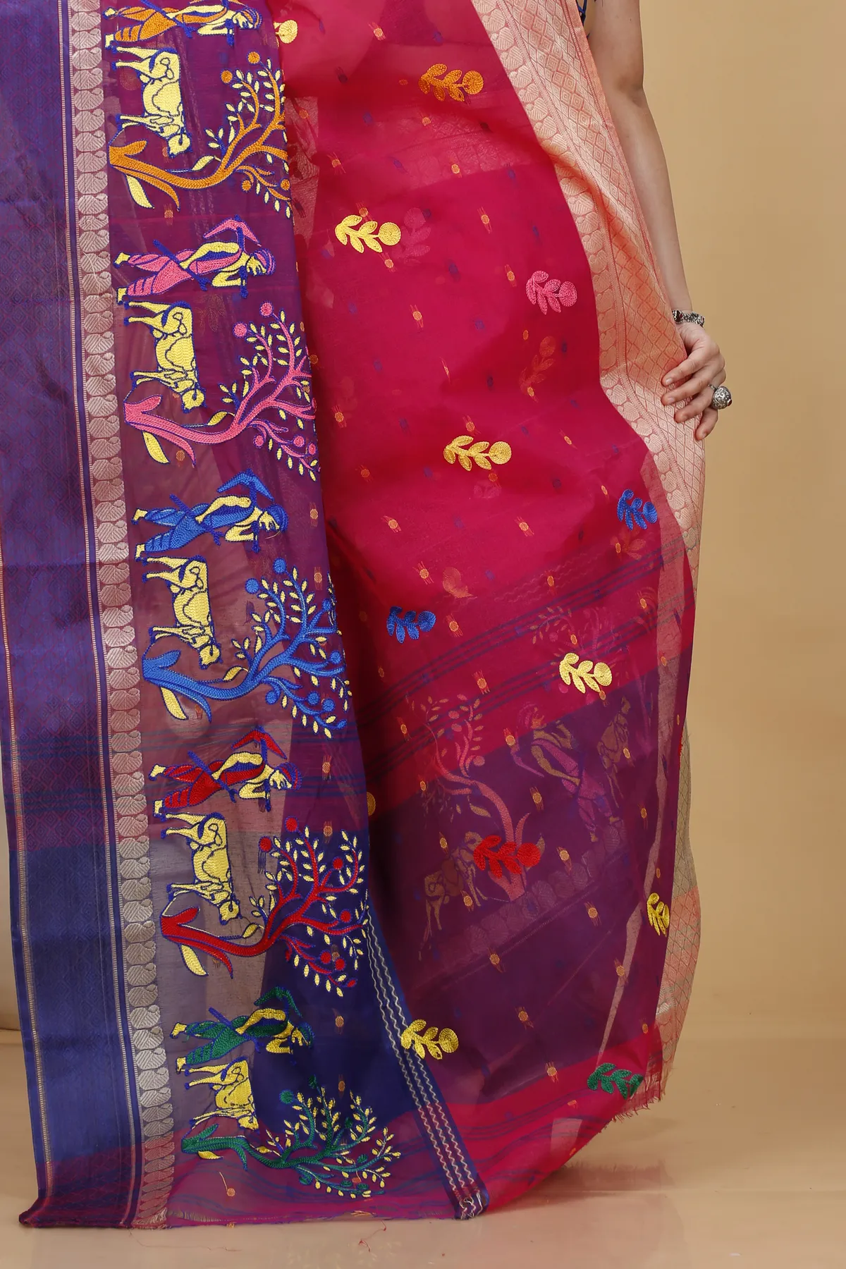 DipDiya Pure Cotton Pink Embi Ganga Agri Pure Bengali Grace Embroidery Tant Sarees