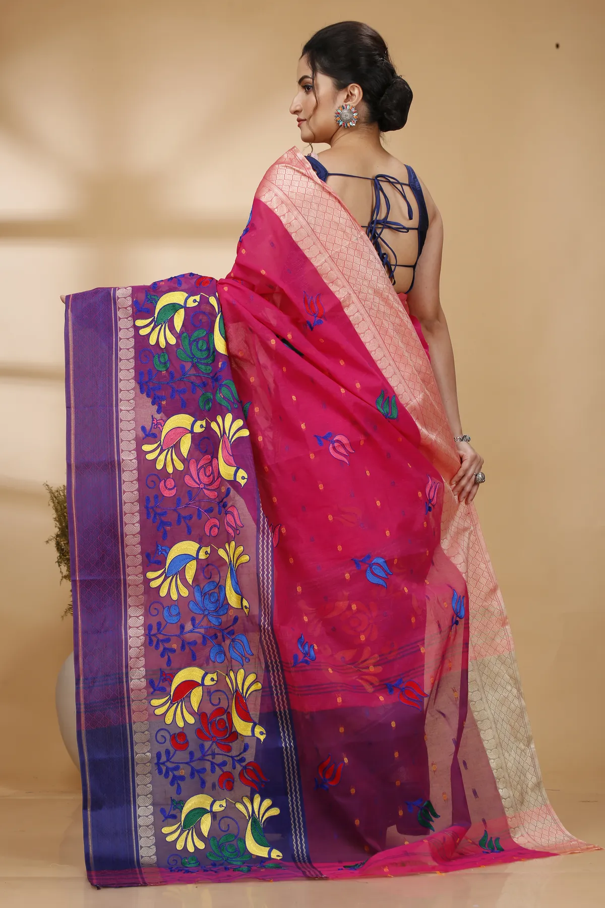 DipDiya Pure Cotton Pink Embi Ganga Sib Timeless Bengal Embroidery Tant Sarees