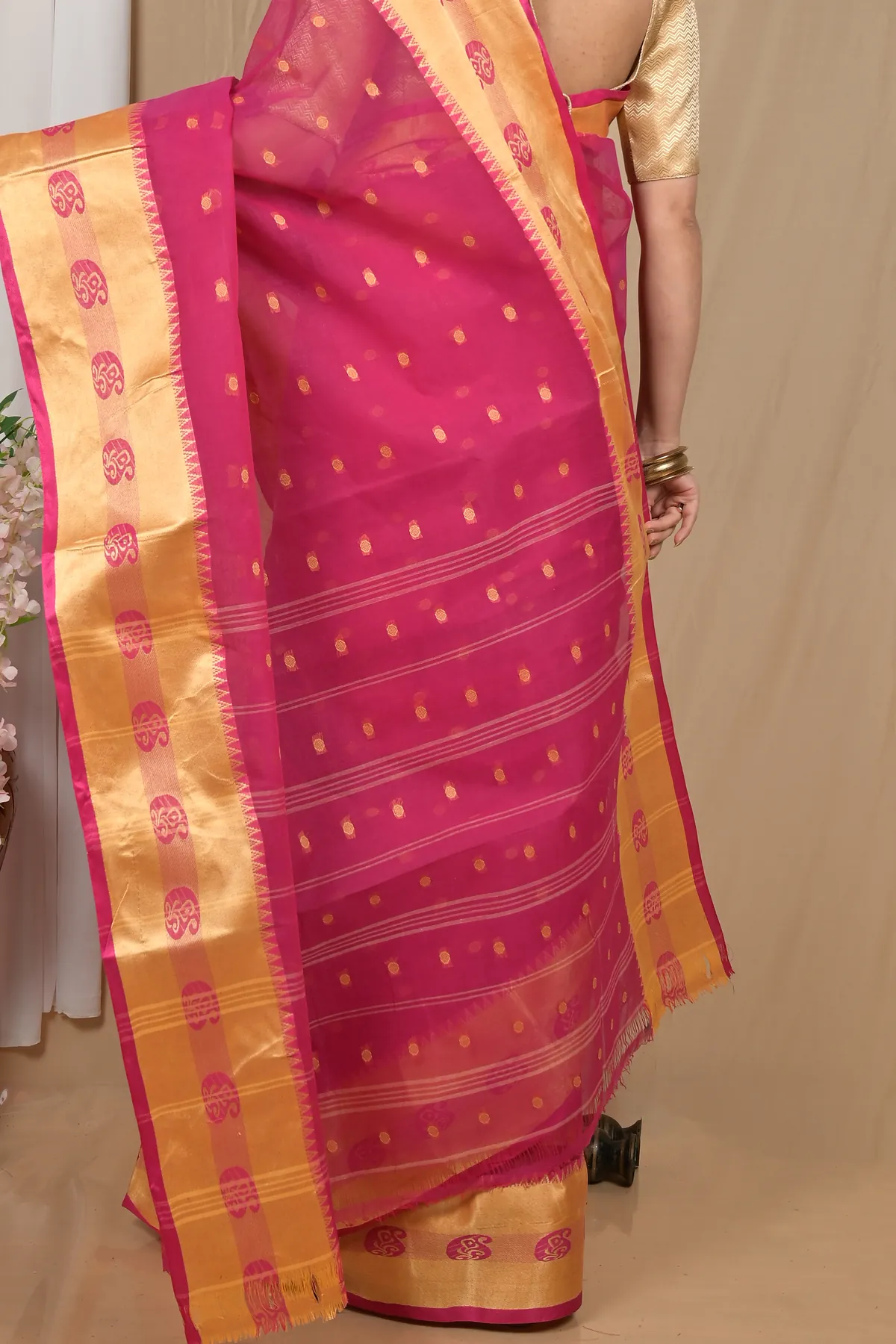 DipDiya Pure Cotton Pink Gold Achma Bengal’s Legacy Tant Sarees