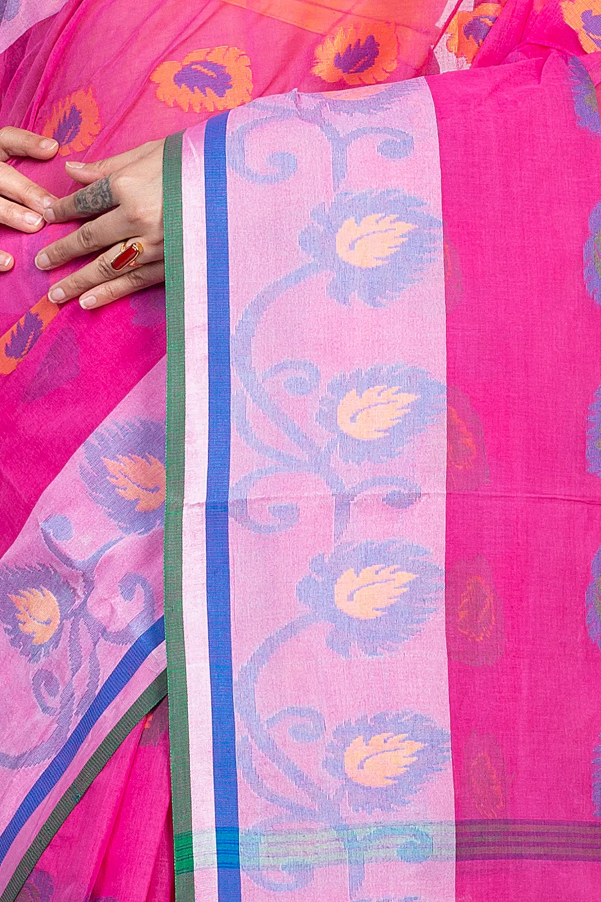 DipDiya Pure Cotton Pink HapChaka Classic Grace Tant Sarees