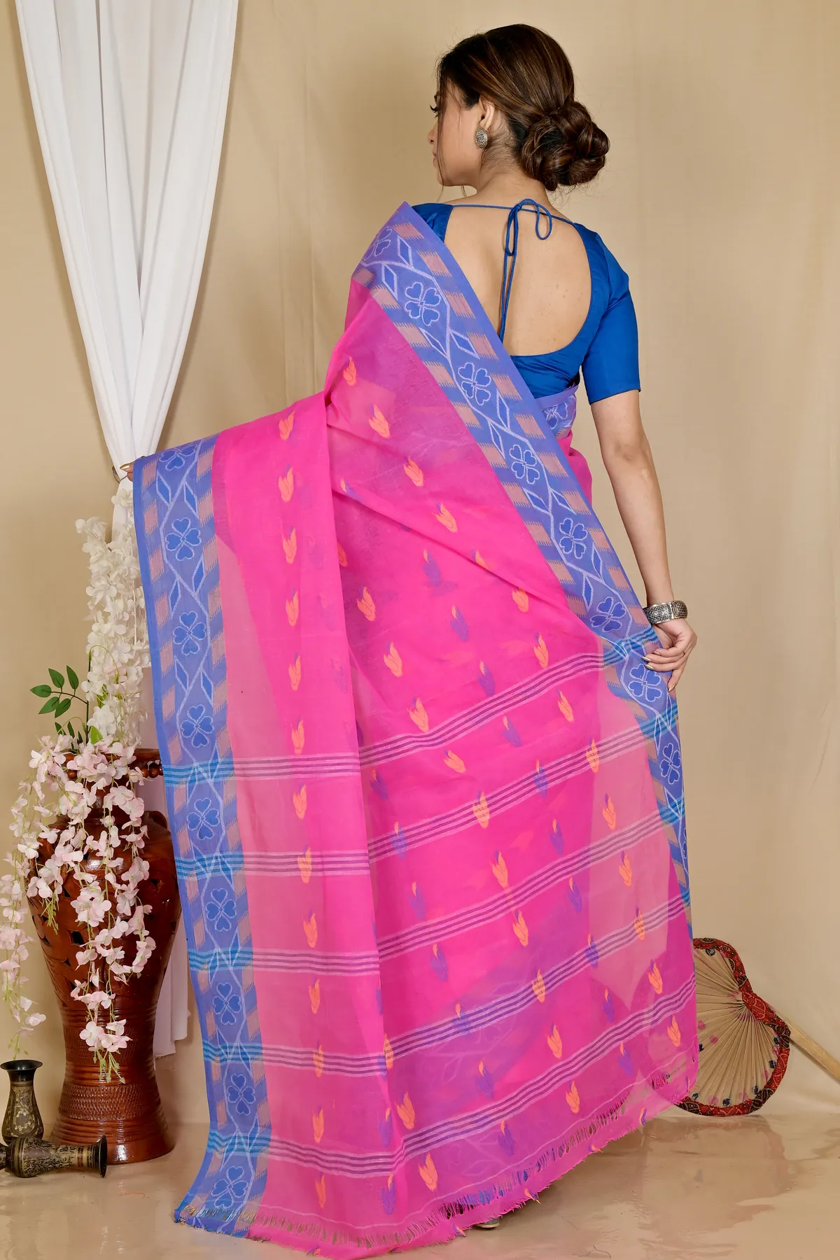 DipDiya Pure Cotton Pink Komtai Classic Grace Tant Sarees