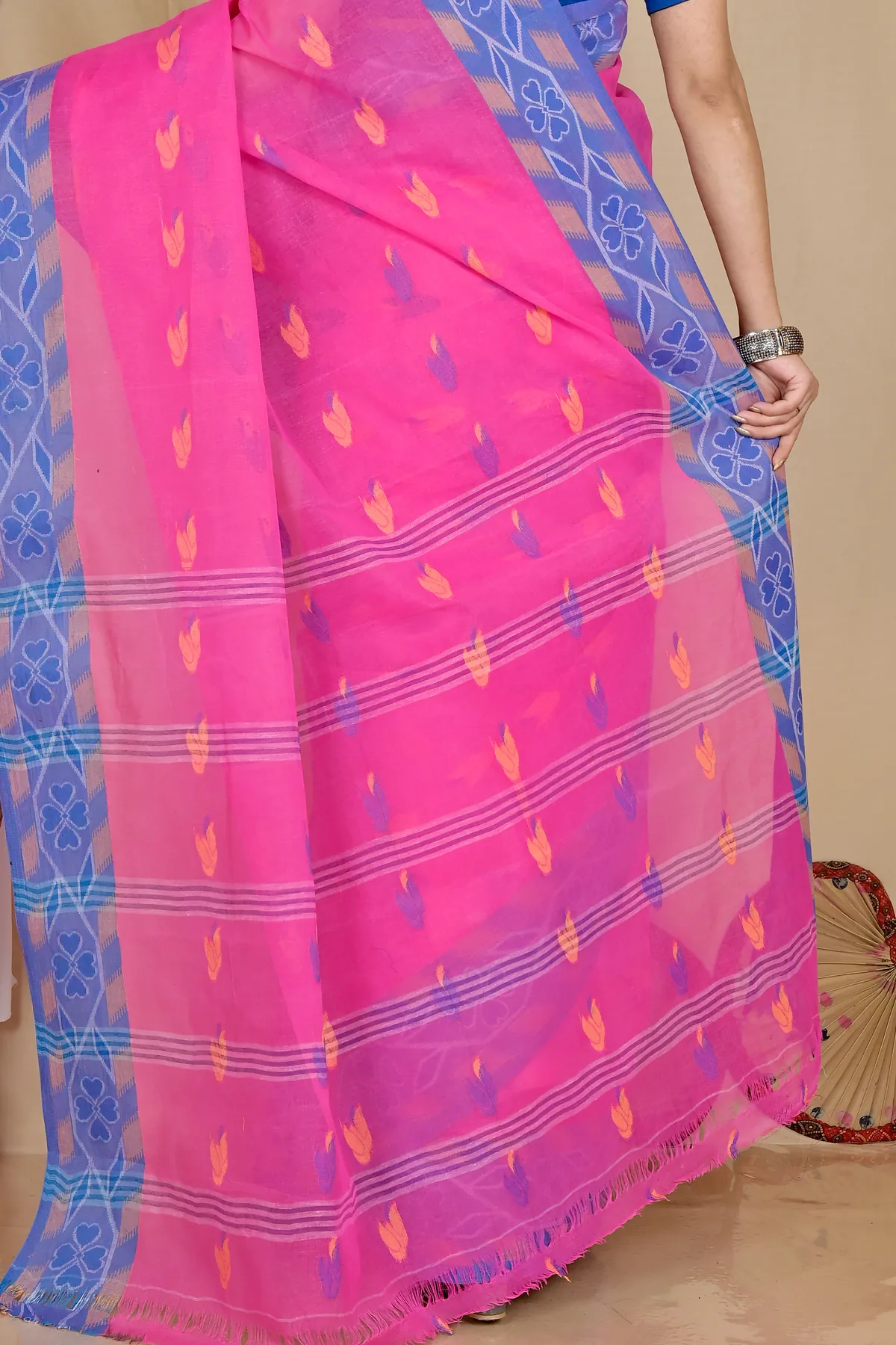 DipDiya Pure Cotton Pink Komtai Classic Grace Tant Sarees