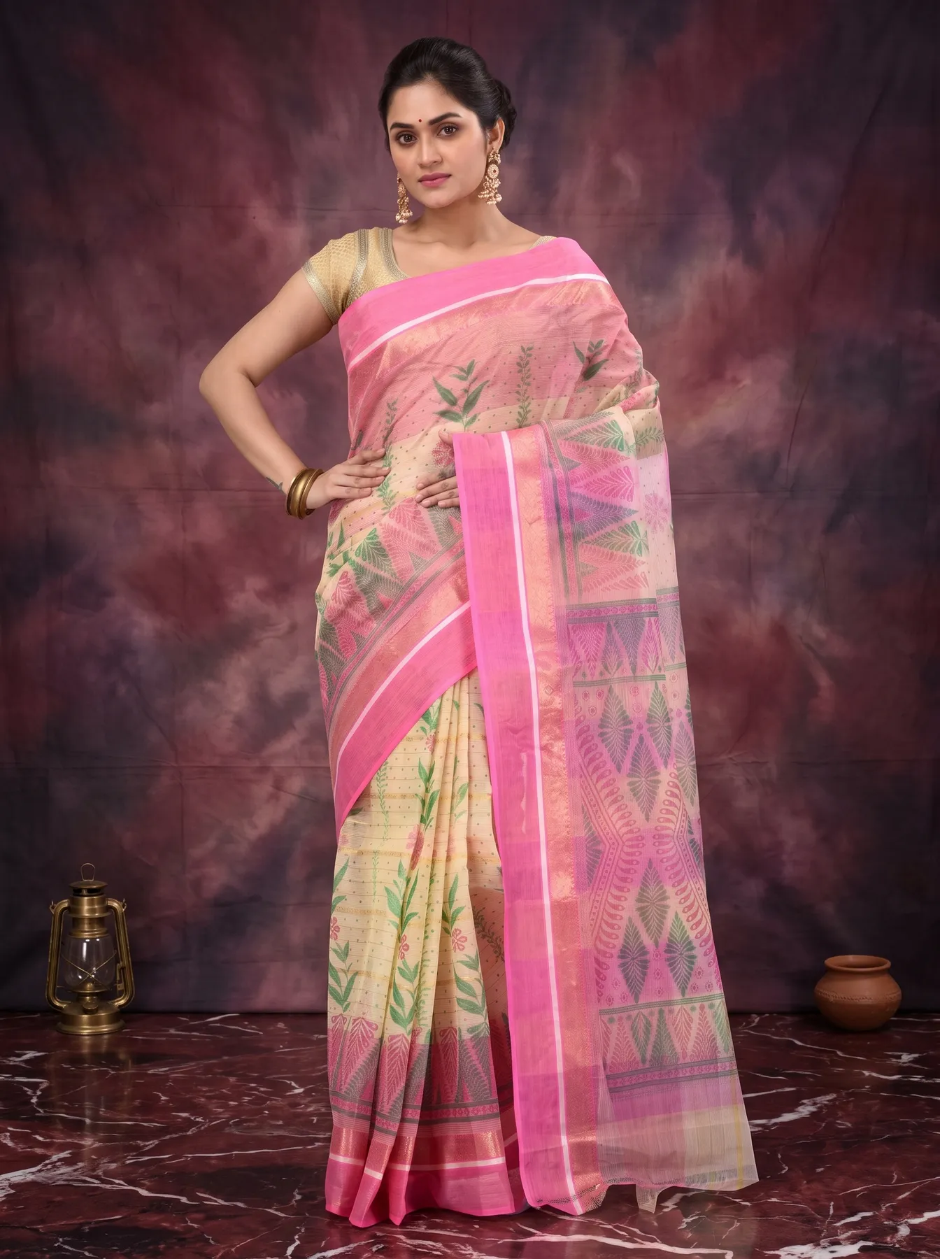 DipDiya Pure Cotton Pink Lata Pata Bengal in Every Thread Printed Tant Sarees
