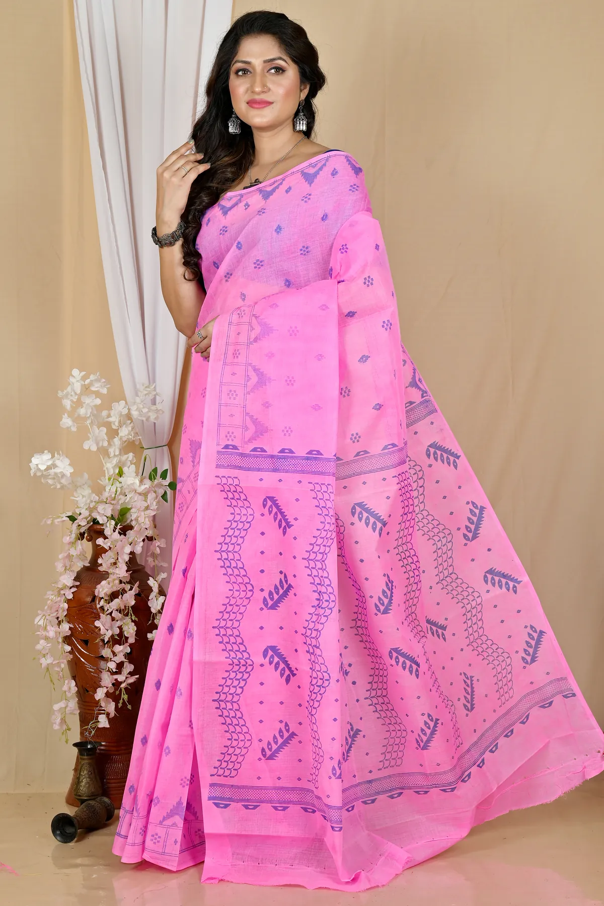 DipDiya Pure Cotton Pink Lupata Masterfully Woven Printed Tant Sarees