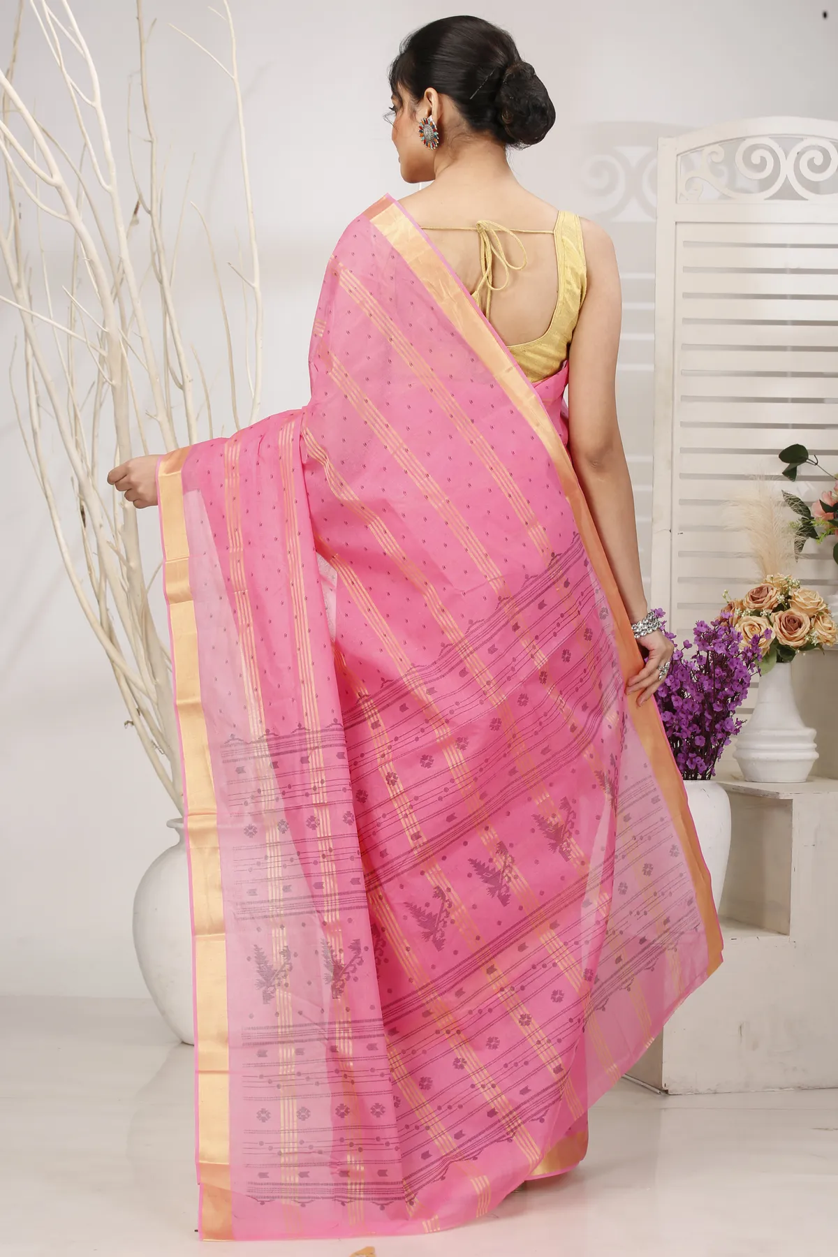 DipDiya Pure Cotton Pink Mera Crafted in Bengal Tant Sarees