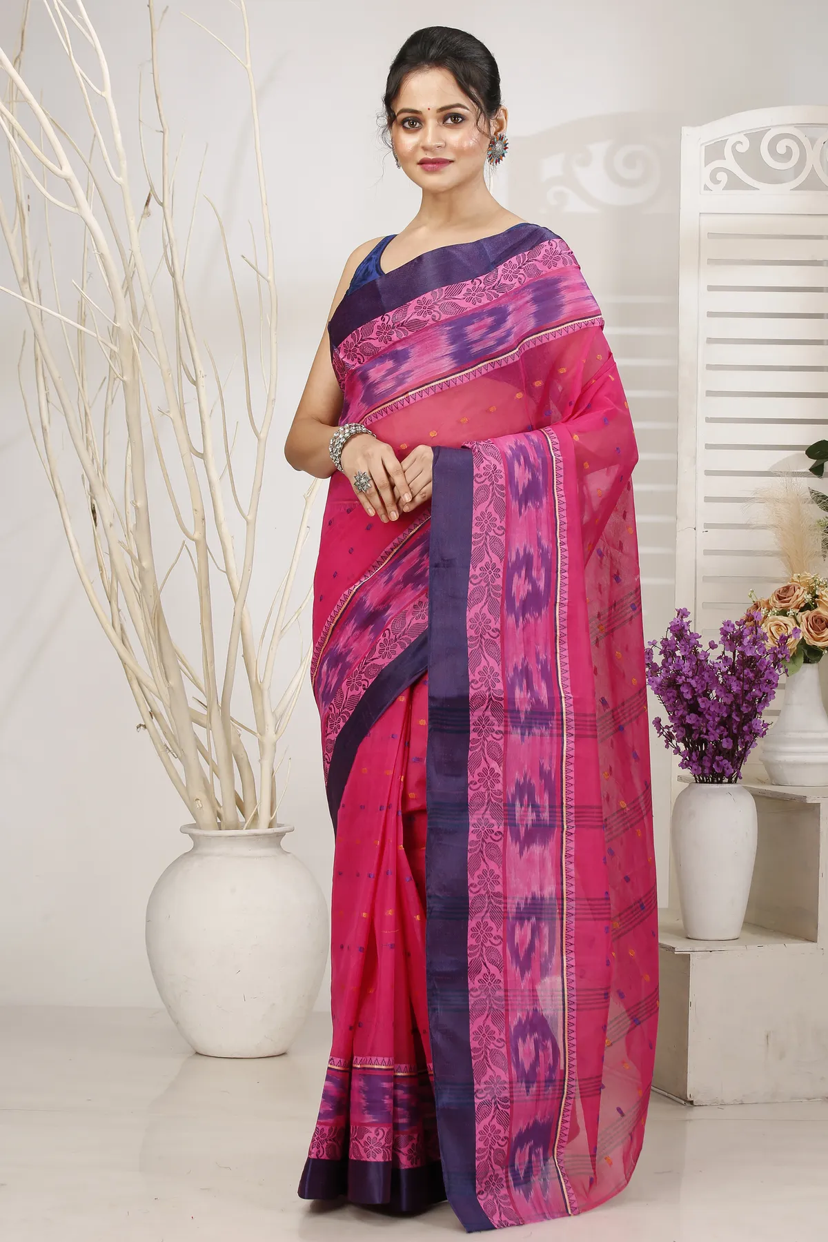 DipDiya Pure Cotton Pink Moli Handloom Heritage Tant Sarees
