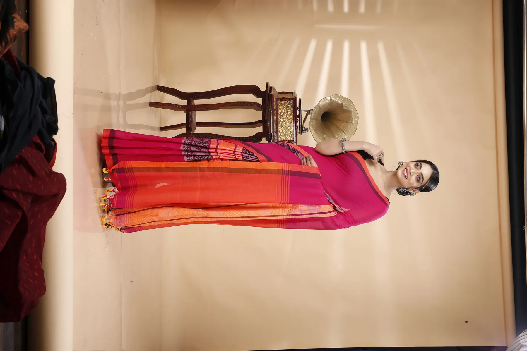 DipDiya Pure Cotton Pink Orange Marine Woven with Tradition Handloom Sarees