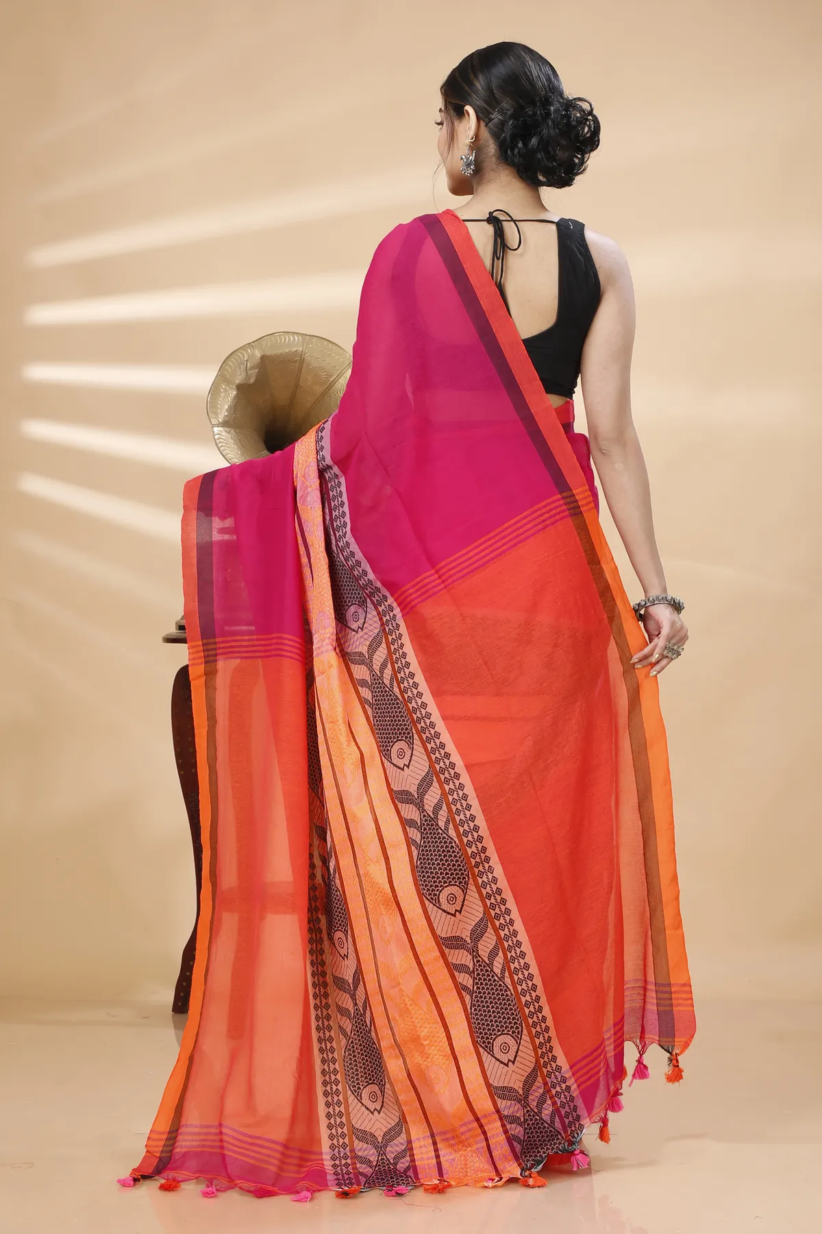 DipDiya Pure Cotton Pink Orange Marine Woven with Tradition Handloom Sarees