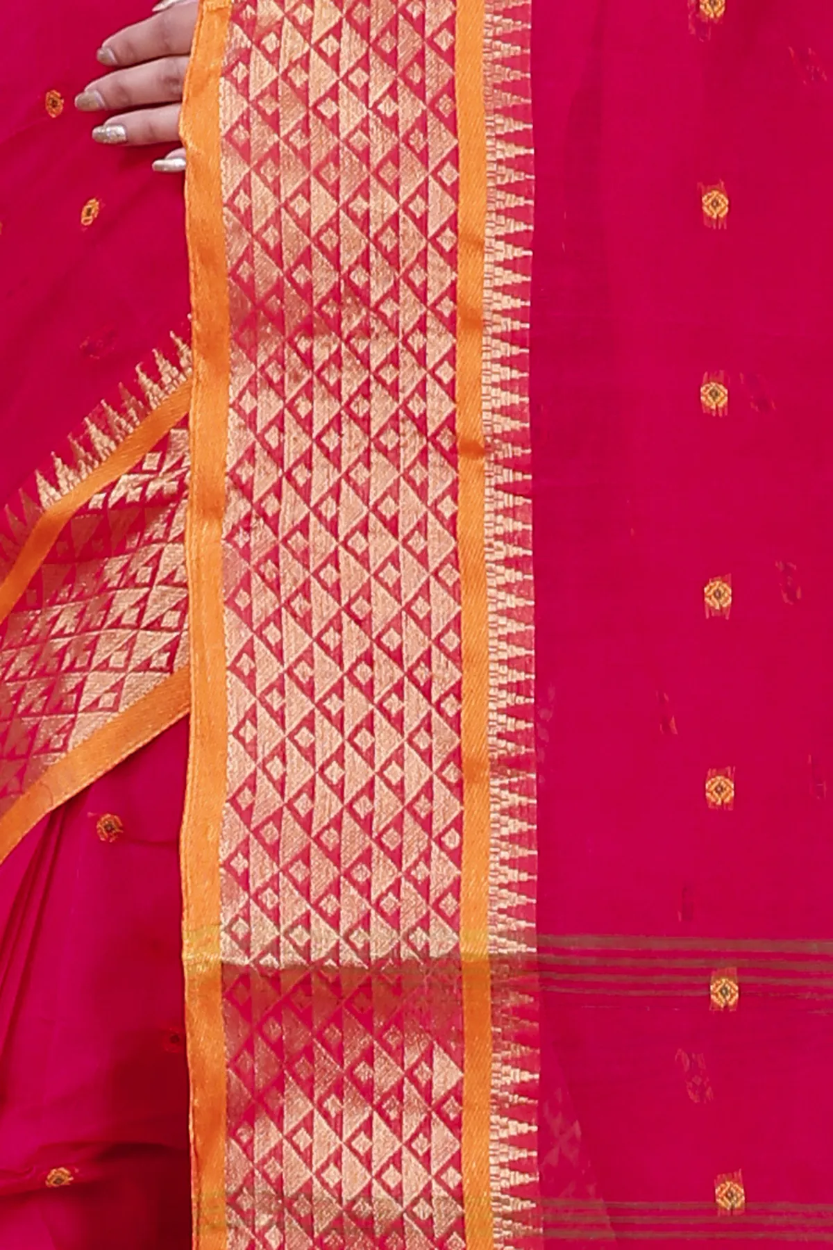 DipDiya Pure Cotton Pink Peral Elegance in Every Weave Tant Sarees