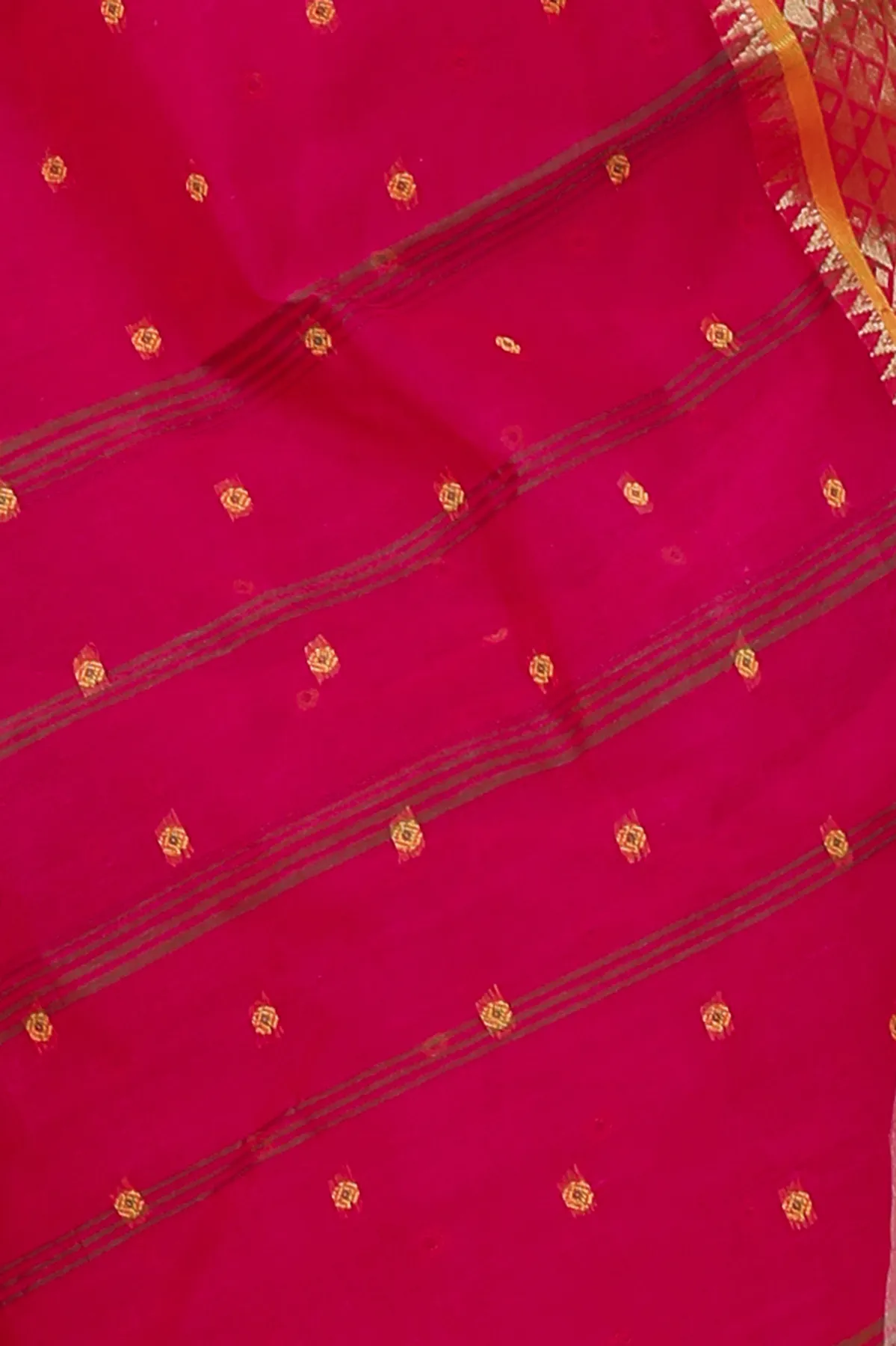 DipDiya Pure Cotton Pink Peral Elegance in Every Weave Tant Sarees