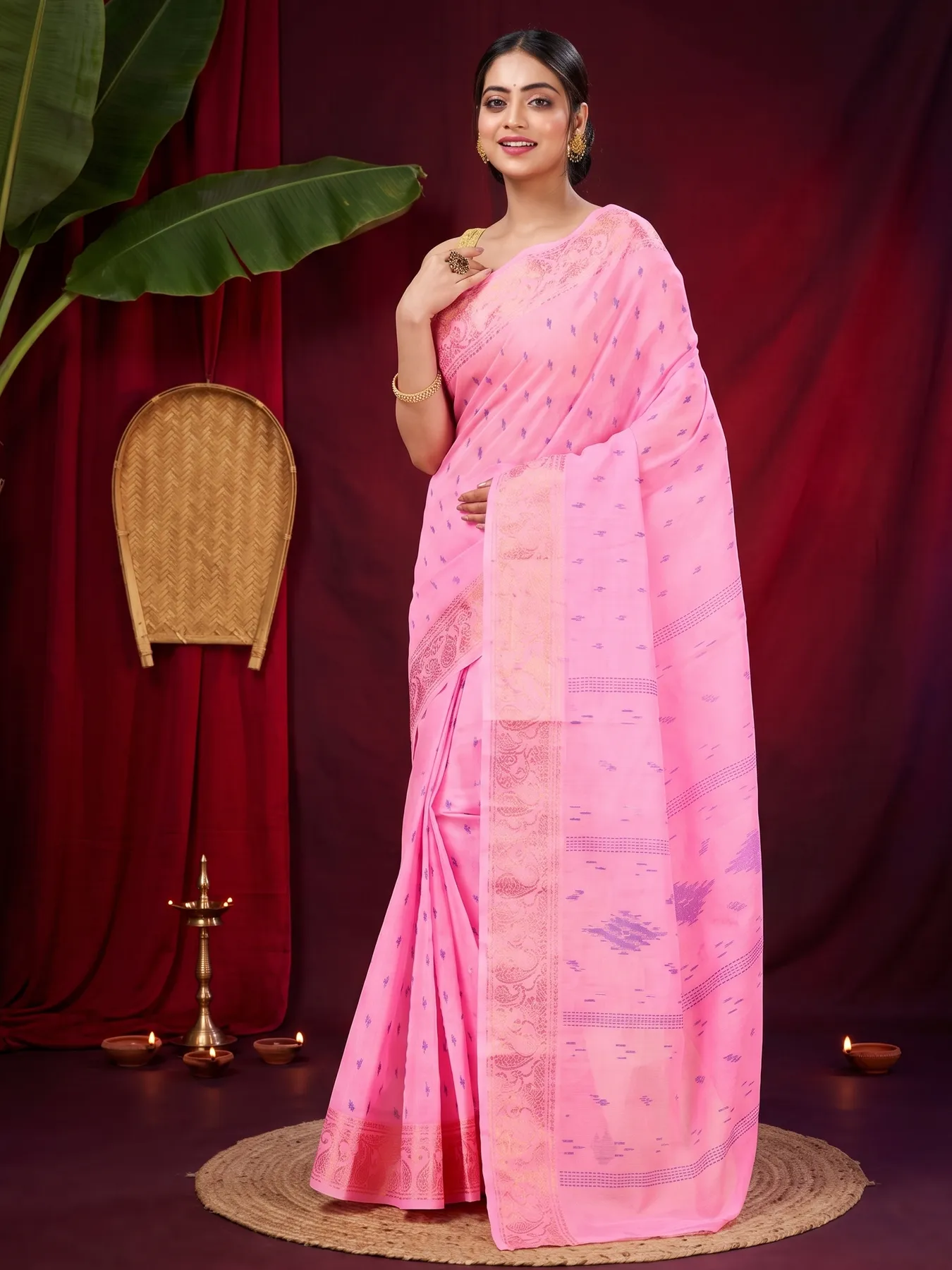 DipDiya Pure Cotton Pink Purvi Handloom Heritage Printed Tant Sarees
