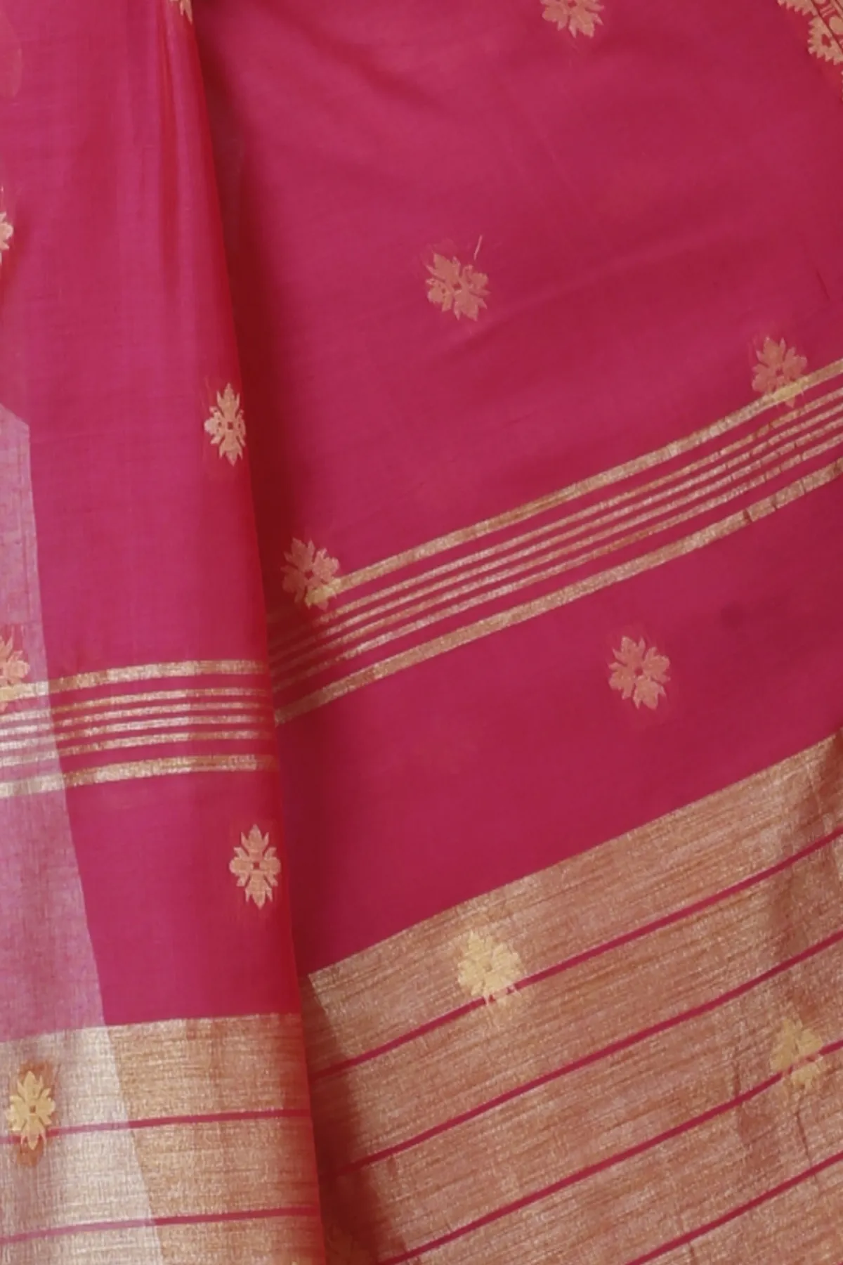 DipDiya Pure Cotton Pink Tuma Timeless Bengal Handloom Sarees