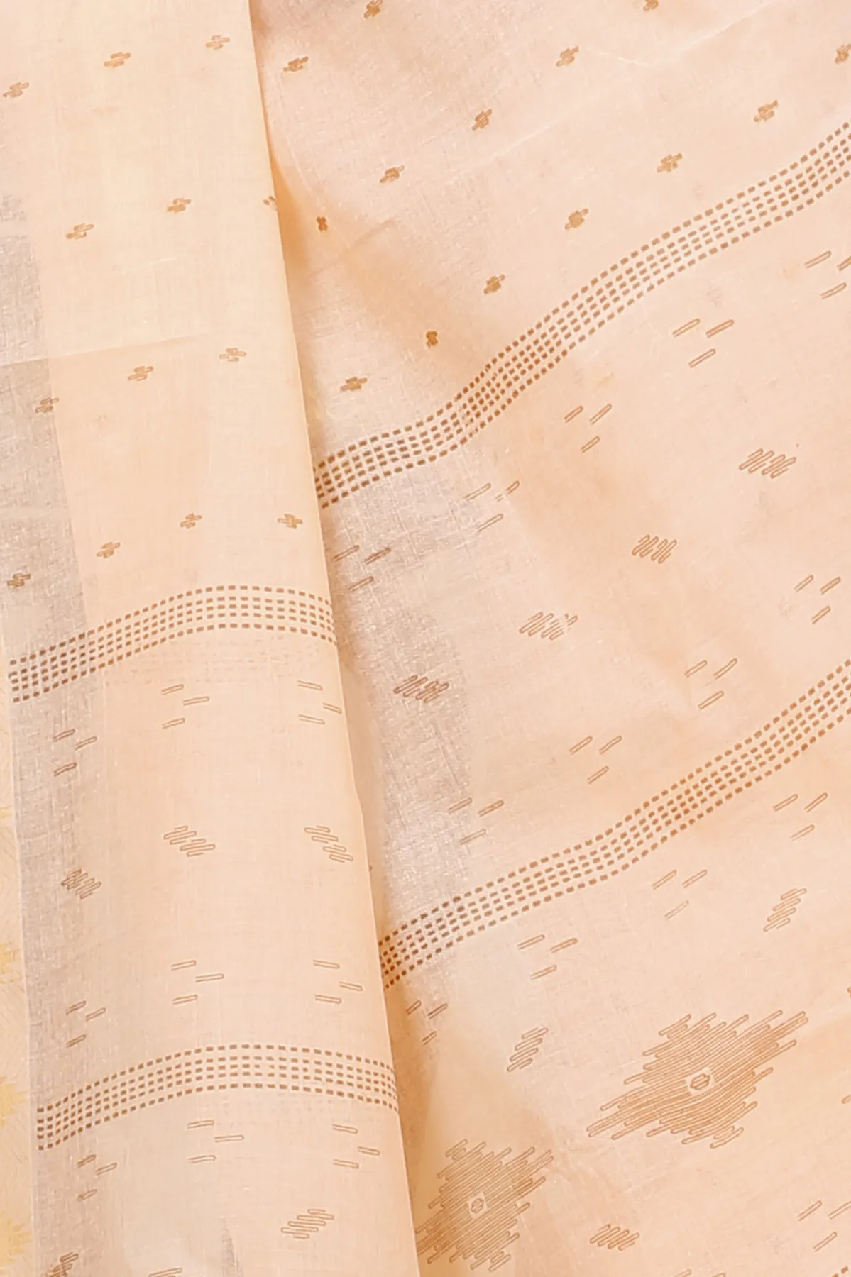 DipDiya Pure Cotton Pitch Porna Timeless Elegance Printed Tant Sarees