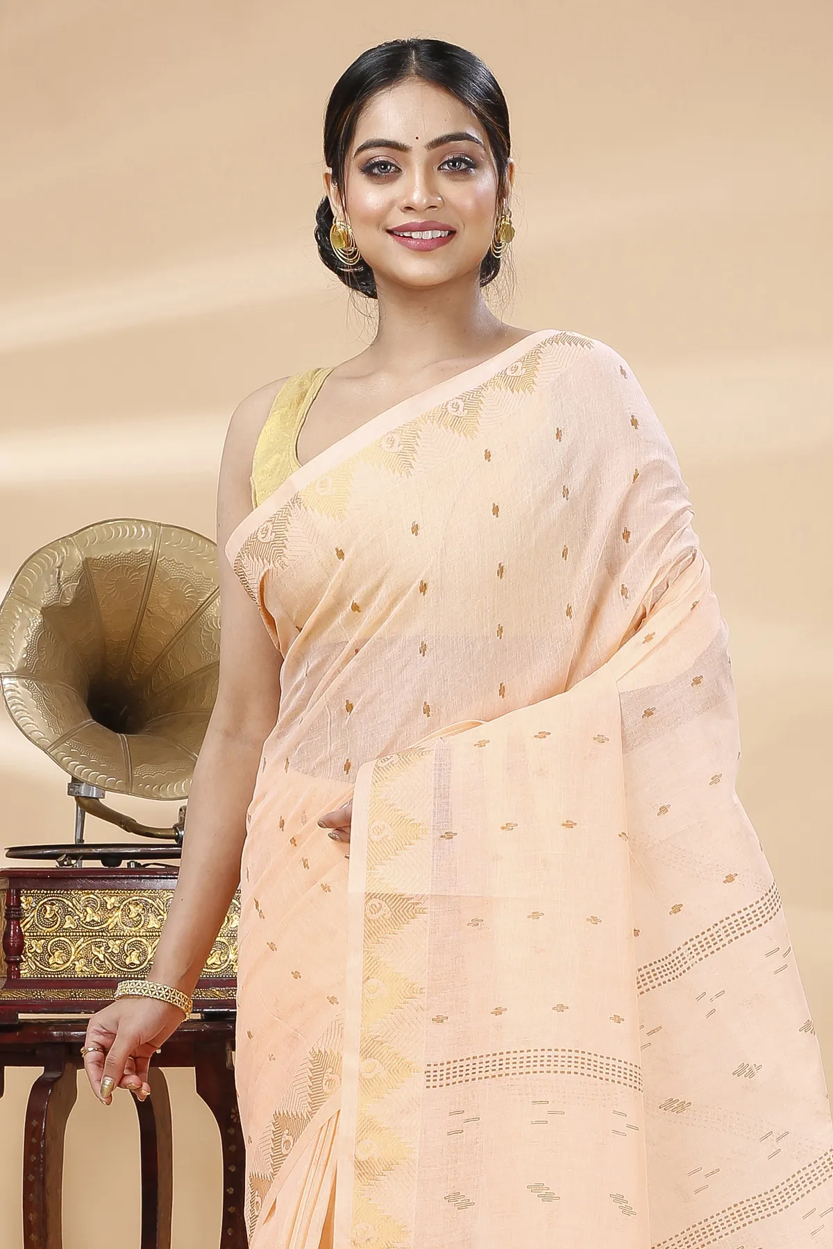 DipDiya Pure Cotton Pitch Porna Timeless Elegance Printed Tant Sarees
