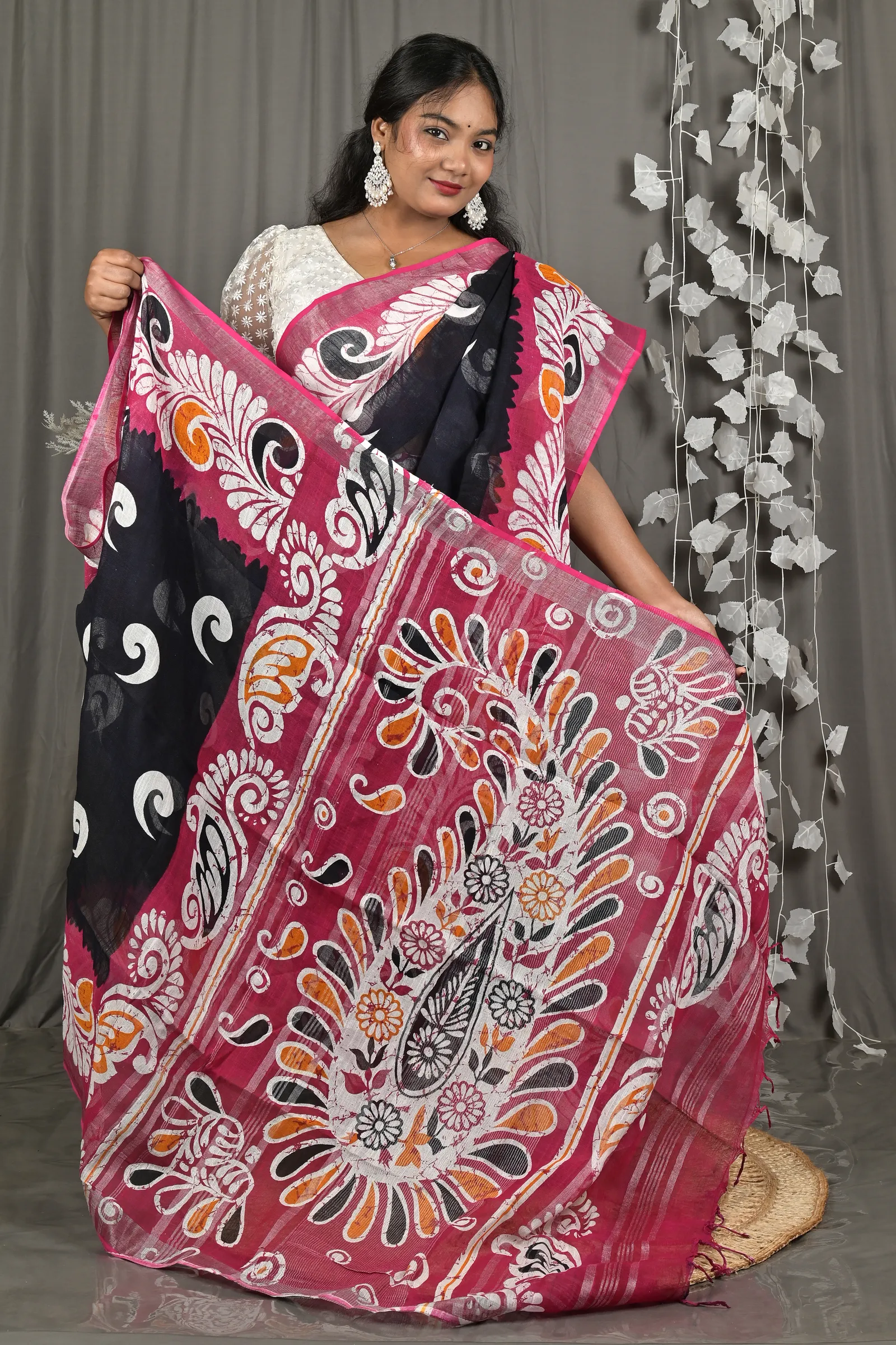 DipDiya Pure Cotton Purpel Black Dinesi Essence of Bengal Batik Print Sarees