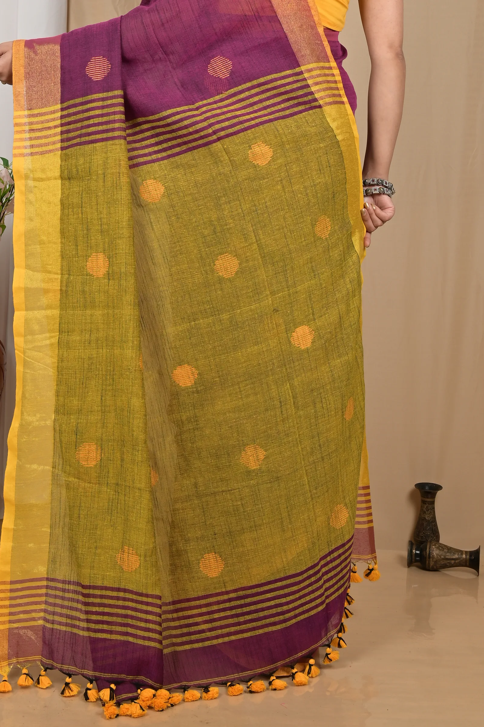DipDiya Pure Cotton Purpel Yellow Achkol Woven with Love Handloom Sarees