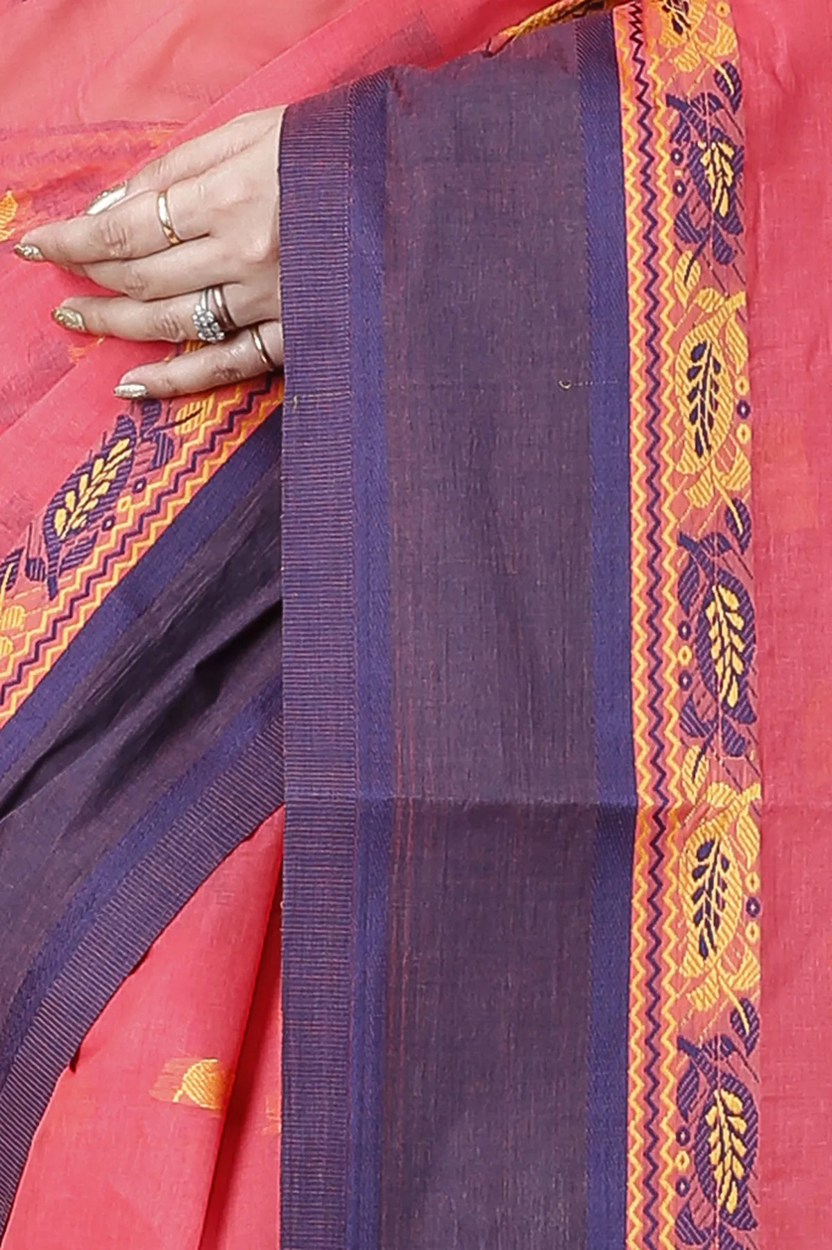 DipDiya Pure Cotton Purple Provati Masterfully Woven Tant Sarees