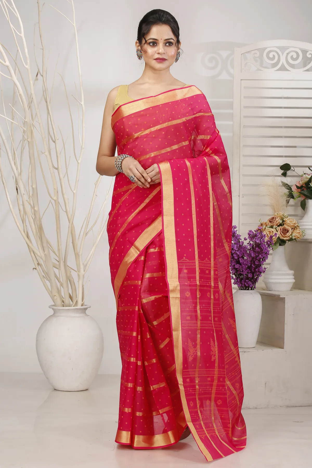 DipDiya Pure Cotton Rani Mera Crafted with Soul Tant Sarees