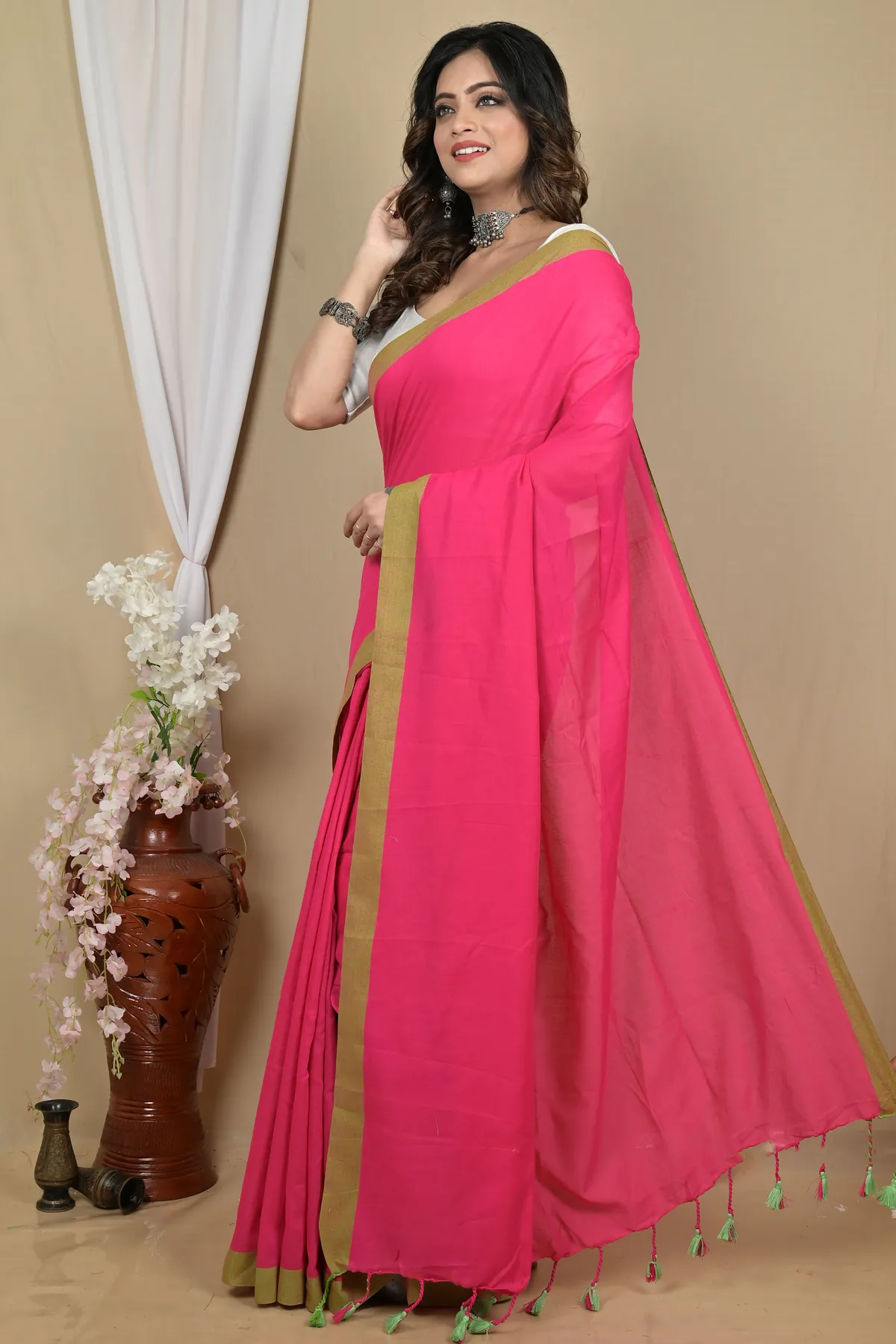 DipDiya Pure Cotton Rani Pink Gittu Bengali Heritage Handloom Sarees