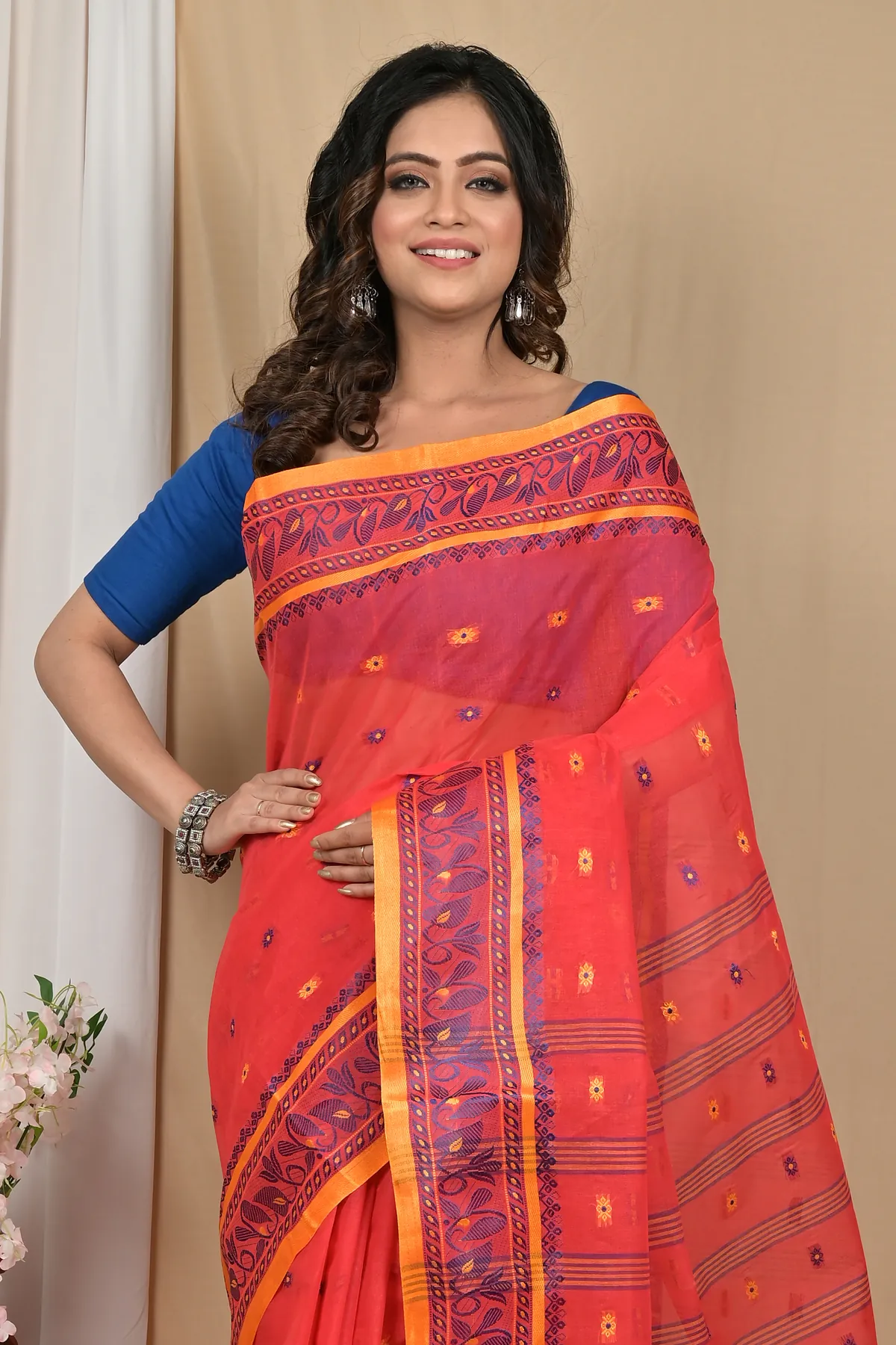 DipDiya Pure Cotton Red Achlin Crafted by Artisans Tant Sarees