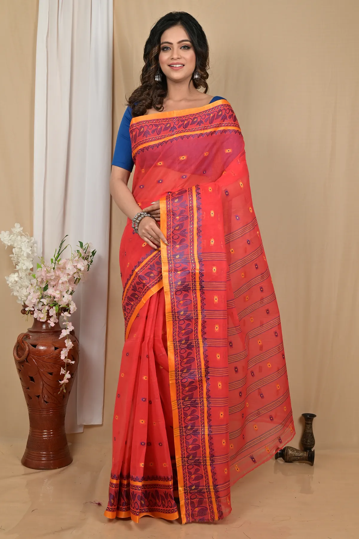 DipDiya Pure Cotton Red Achlin Crafted by Artisans Tant Sarees