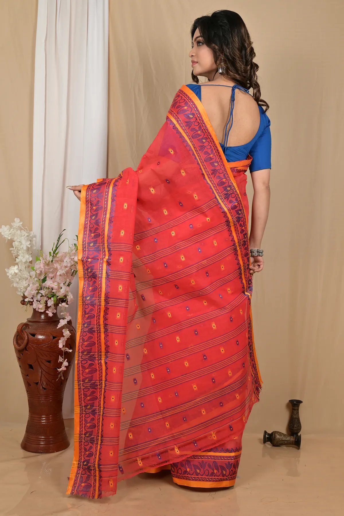 DipDiya Pure Cotton Red Achlin Crafted by Artisans Tant Sarees