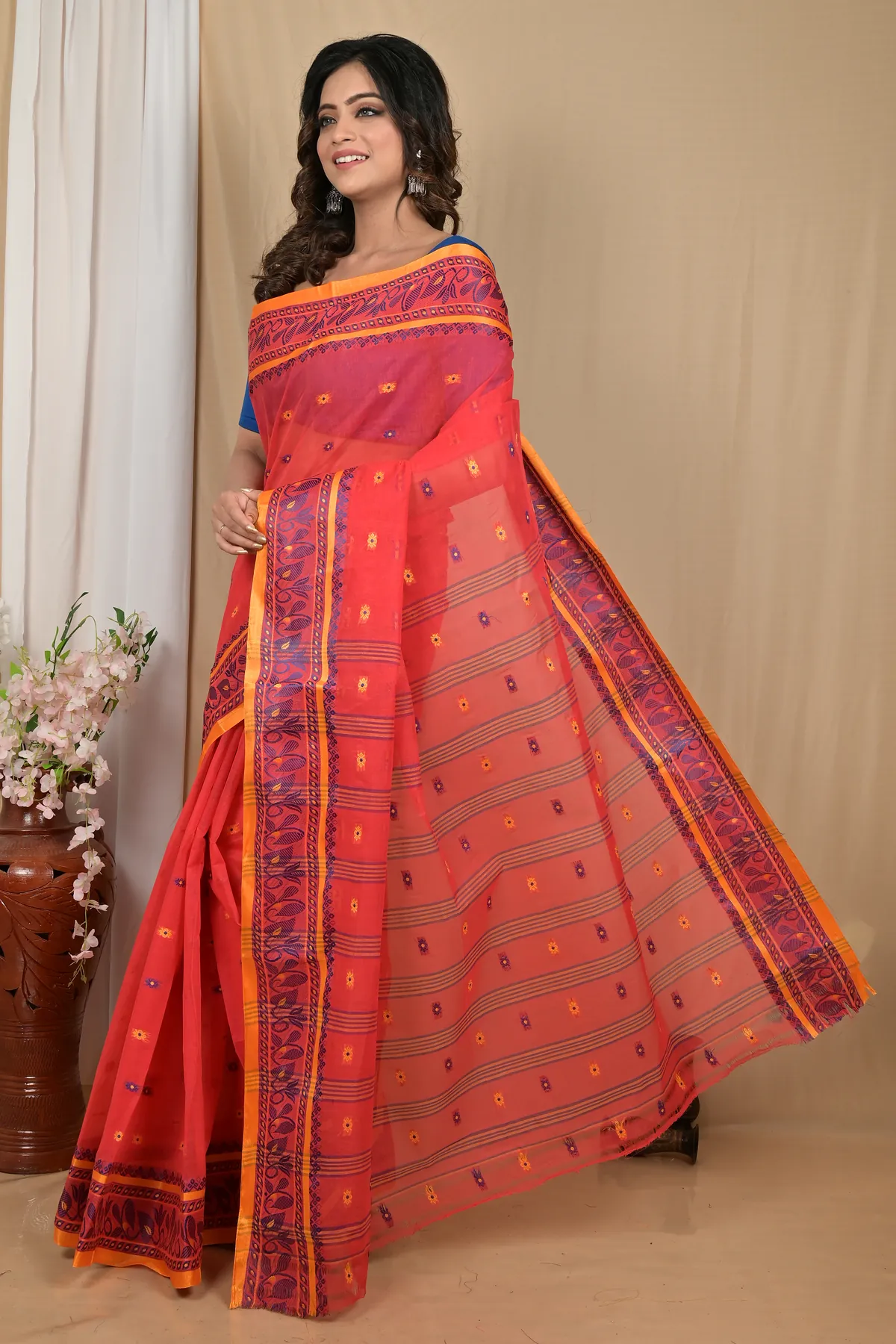 DipDiya Pure Cotton Red Achlin Crafted by Artisans Tant Sarees