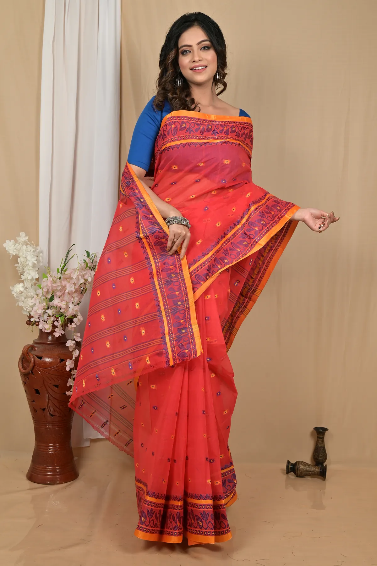 DipDiya Pure Cotton Red Achlin Crafted by Artisans Tant Sarees