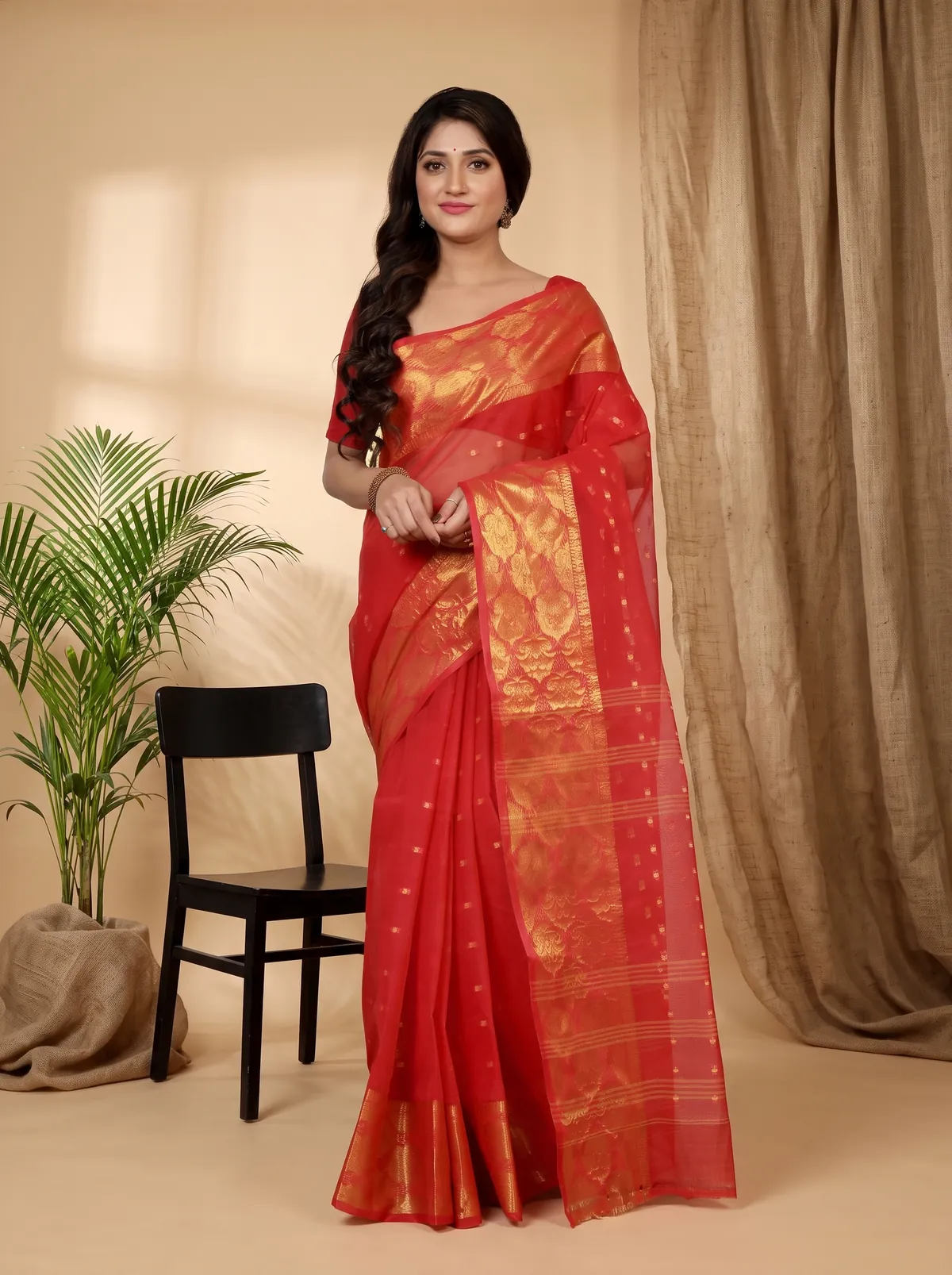 DipDiya Pure Cotton Red Asmanito Pure Bengali Grace Tant Sarees