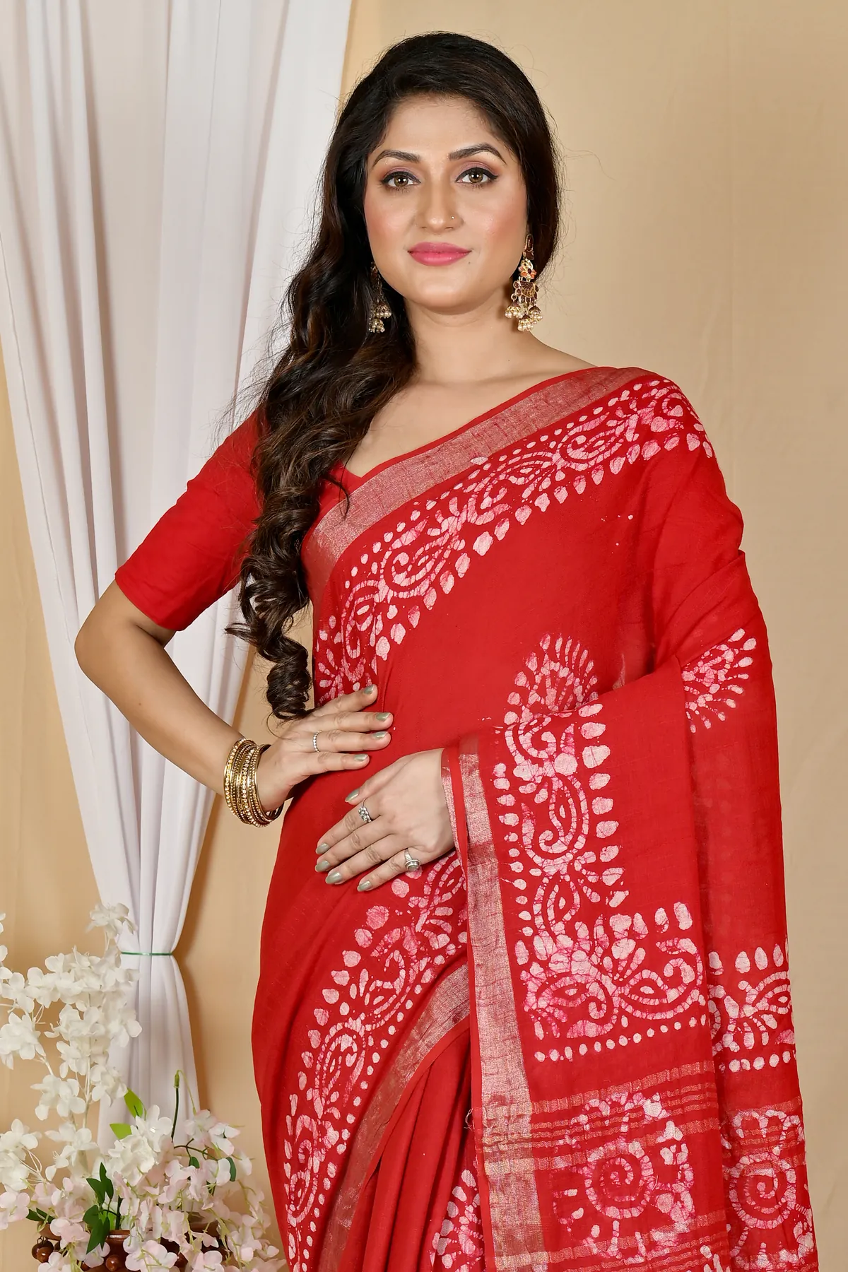 DipDiya Pure Cotton Red Batika Boll Heritage You Can Wear Batik Print Sarees