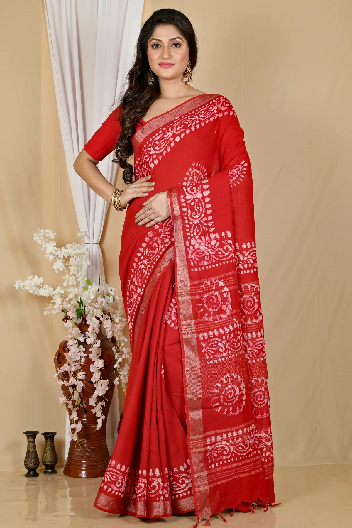 DipDiya Pure Cotton Red Batika Boll Heritage You Can Wear Batik Print Sarees