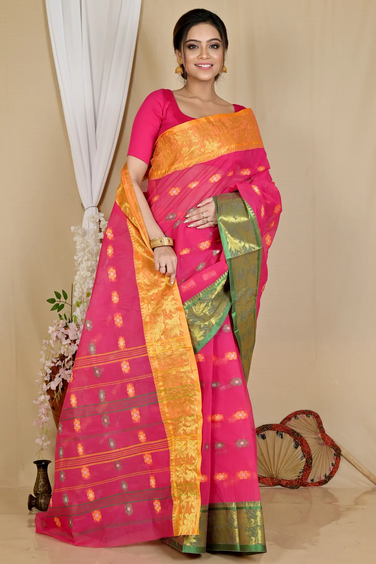 DipDiya Pure Cotton Red Dui Has Woven with Tradition Tant Sarees